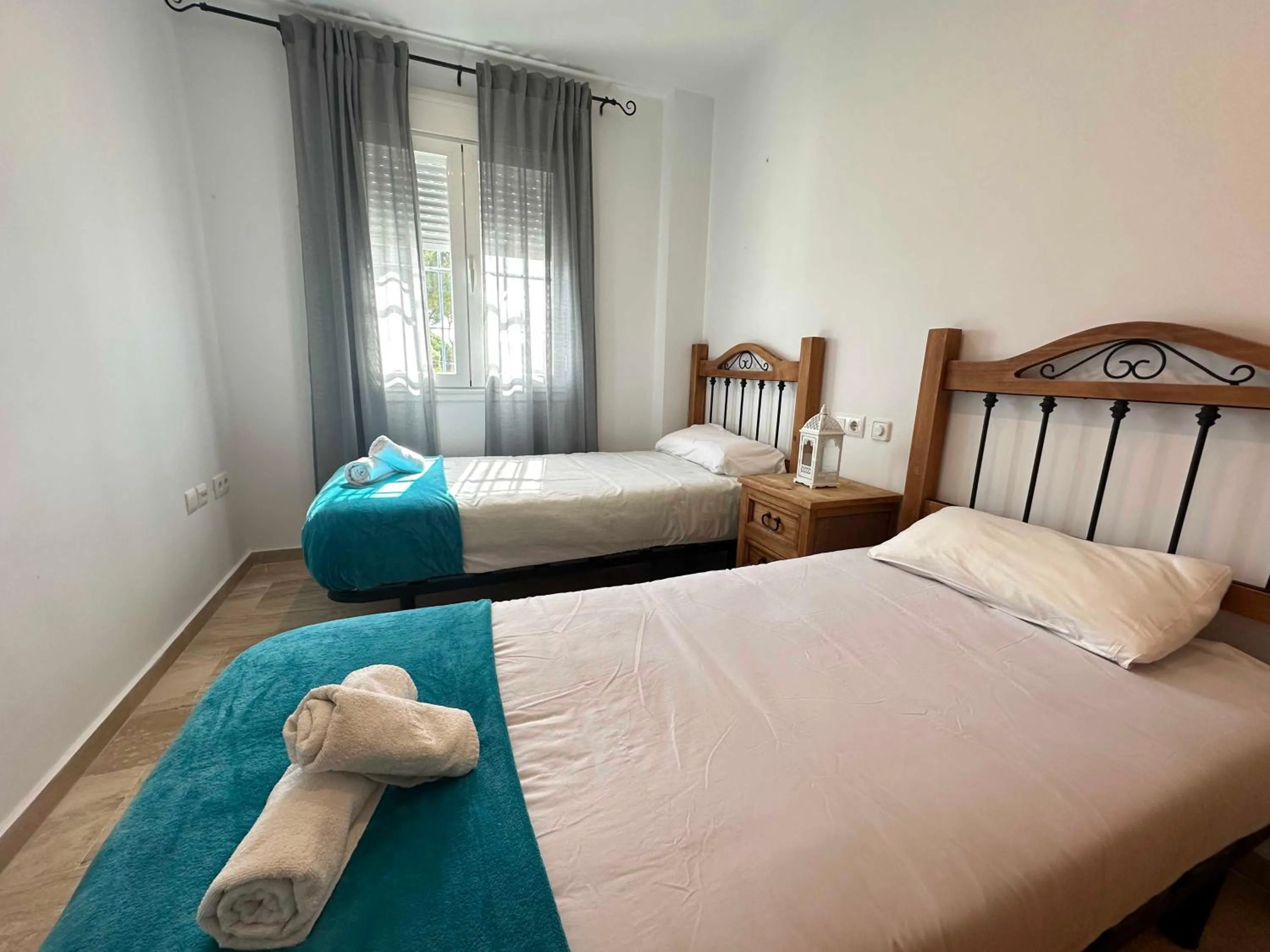 Bed in Taymar
