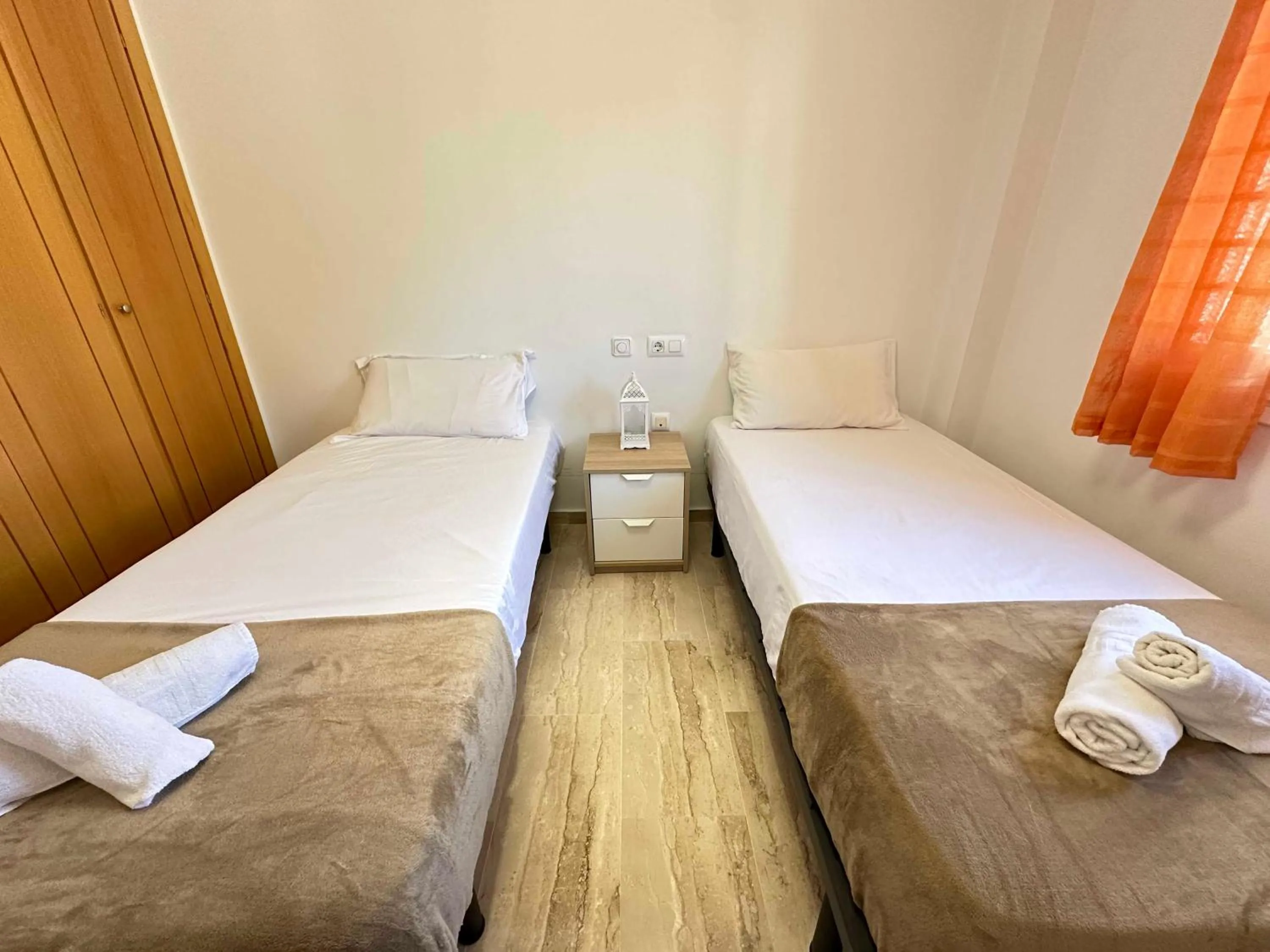 Bed in Taymar