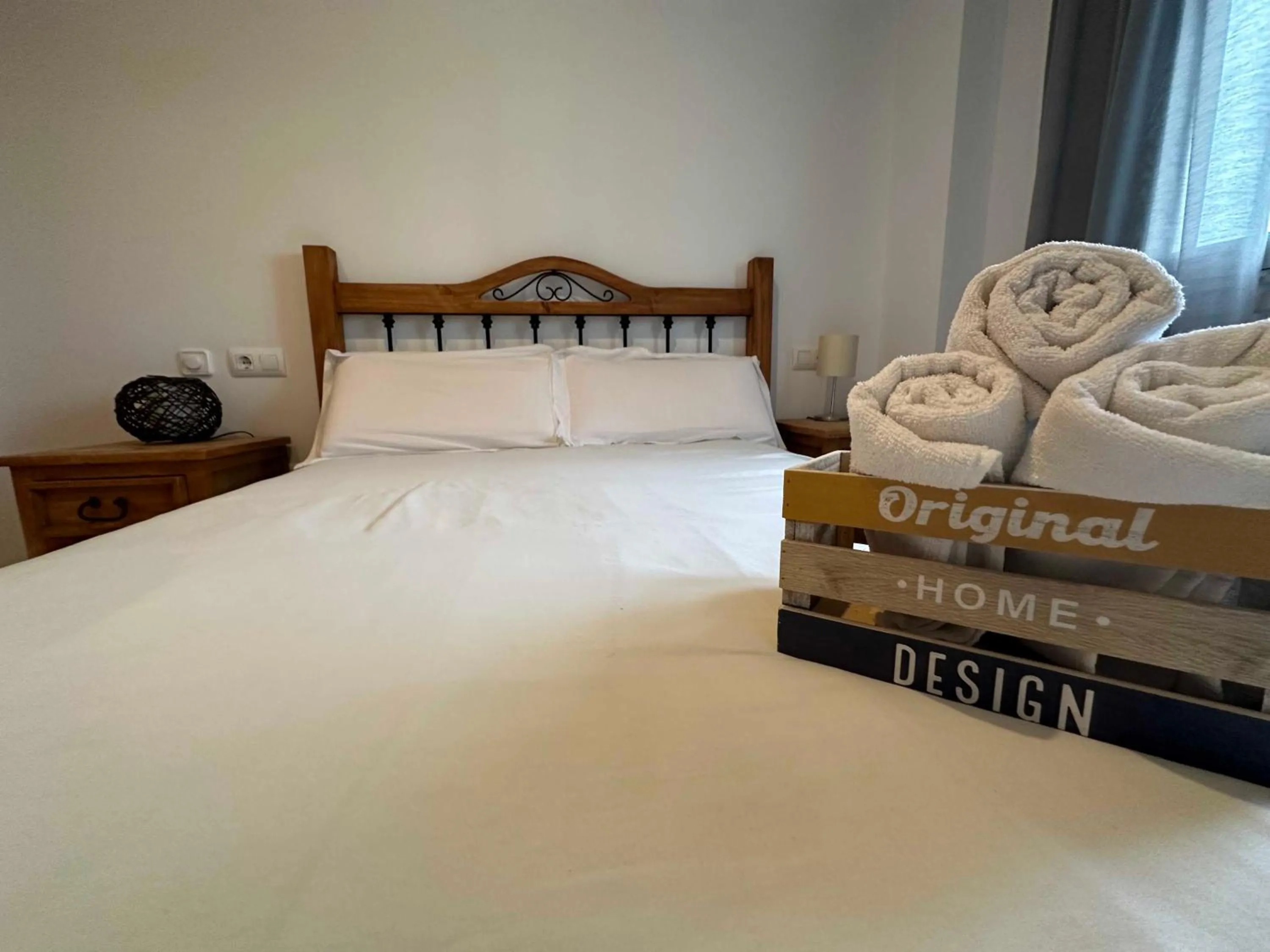 Bed in Taymar