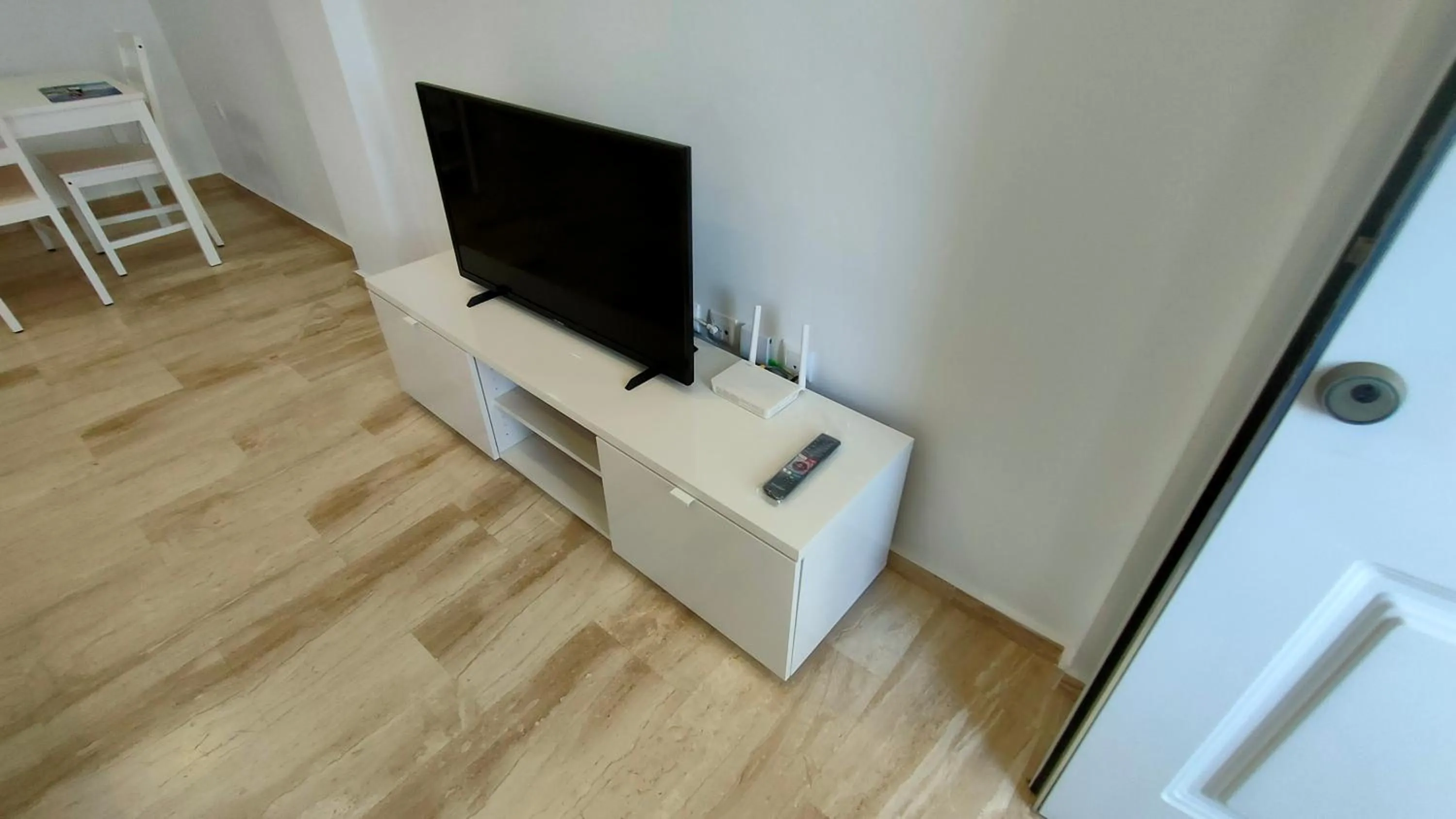 Communal lounge/ TV room in Taymar