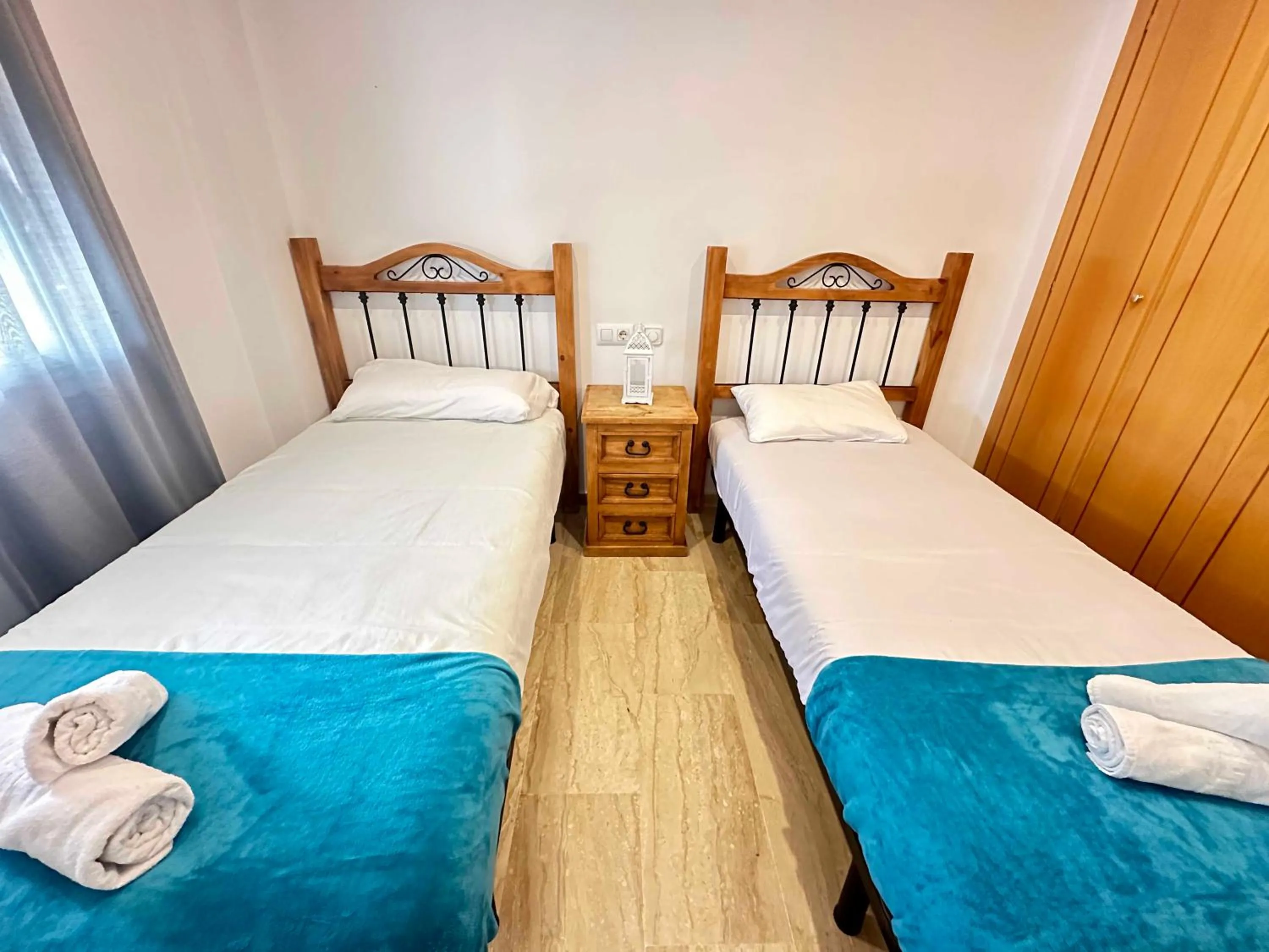 Bed in Taymar