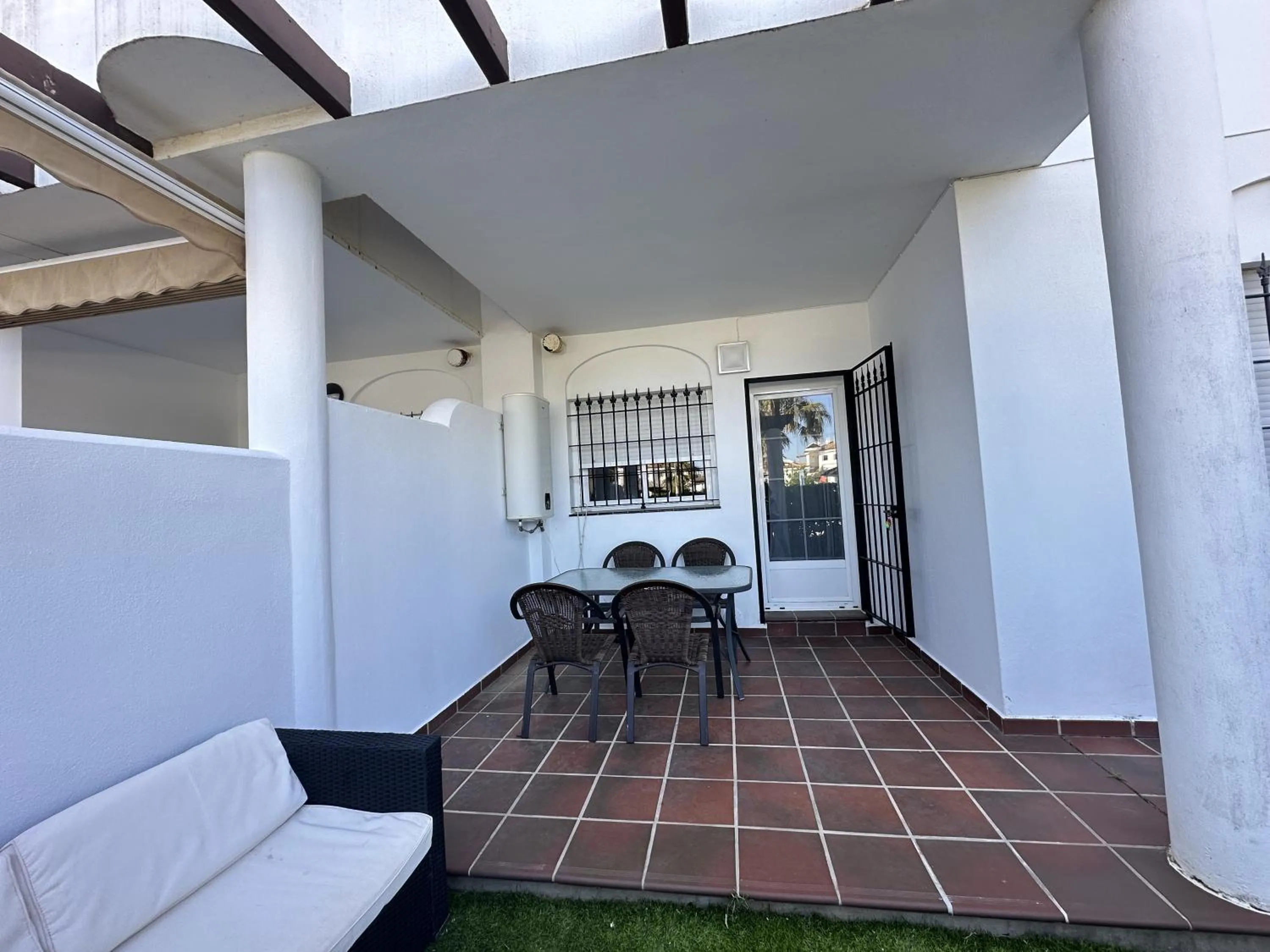 Patio in Taymar