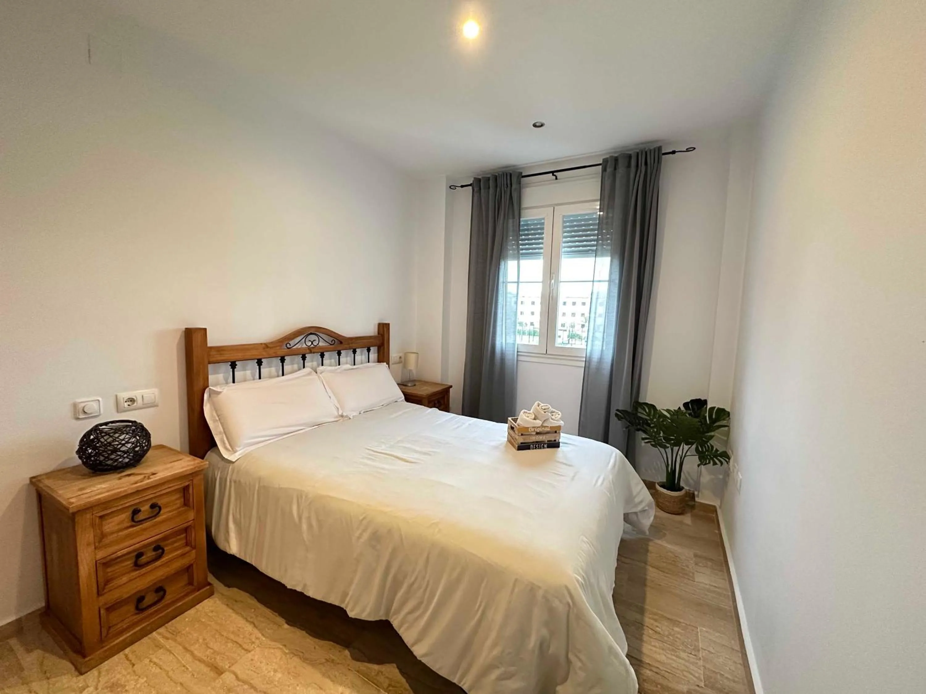 Bed in Taymar