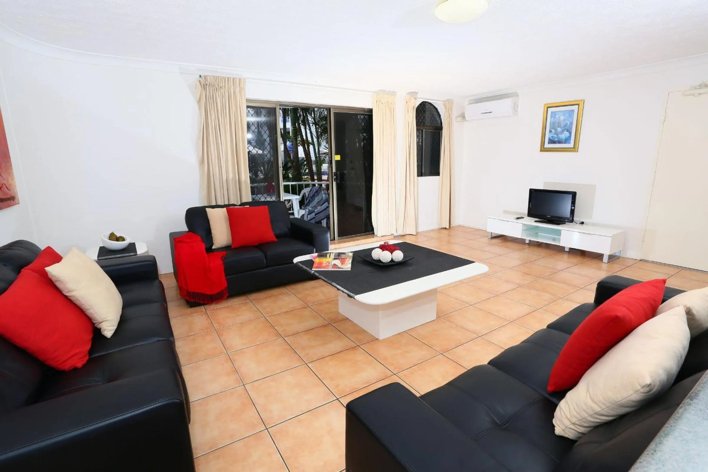 Day in St Tropez Resort