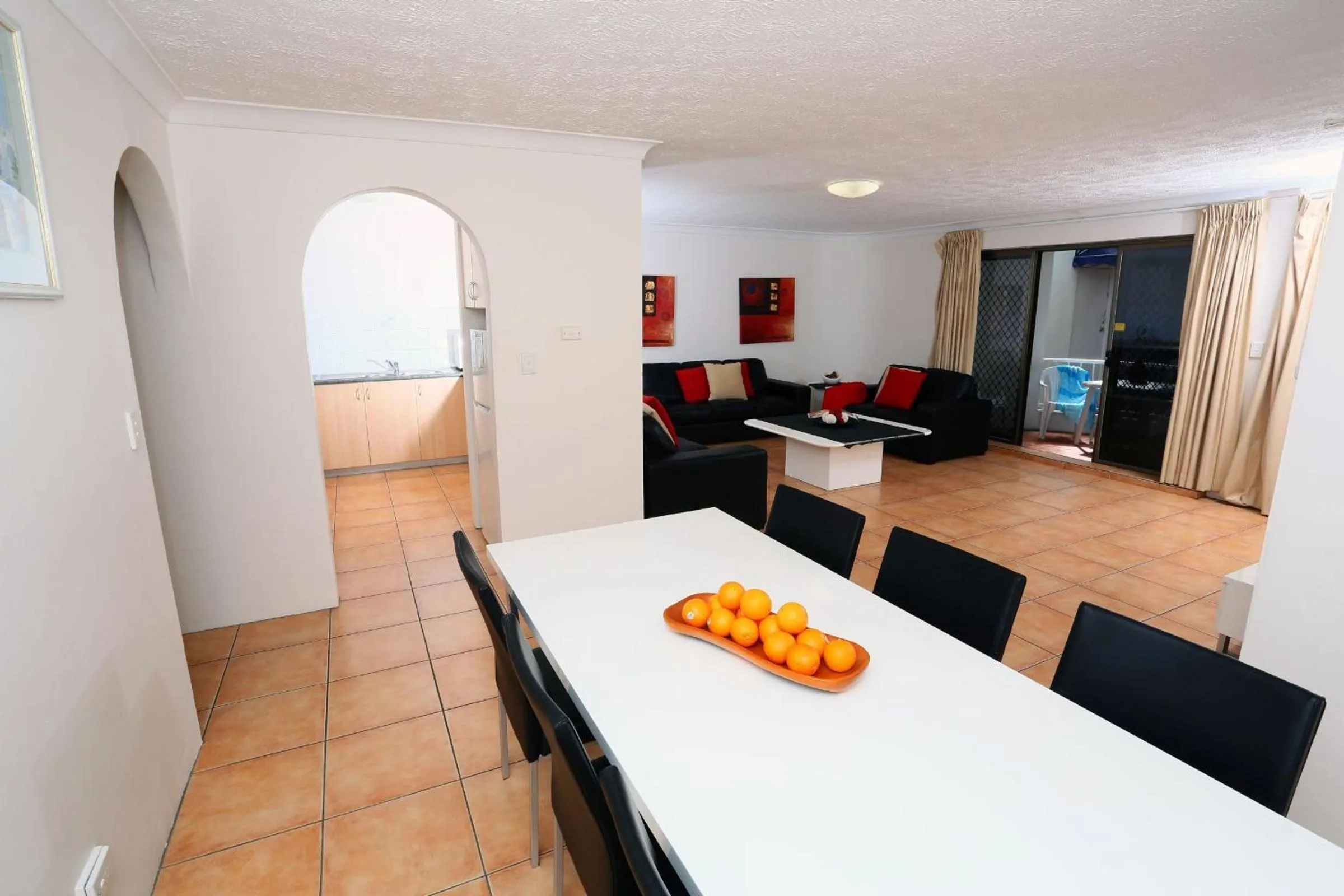 Dining area in St Tropez Resort