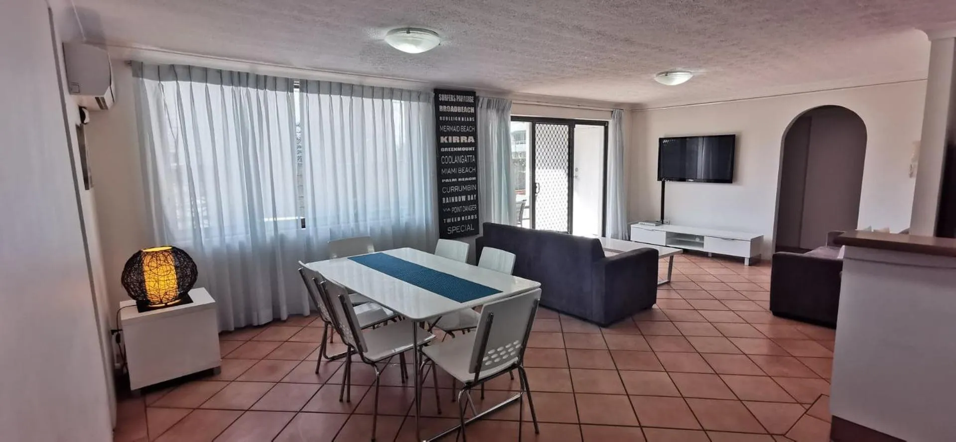 Dining area, Bed in St Tropez Resort