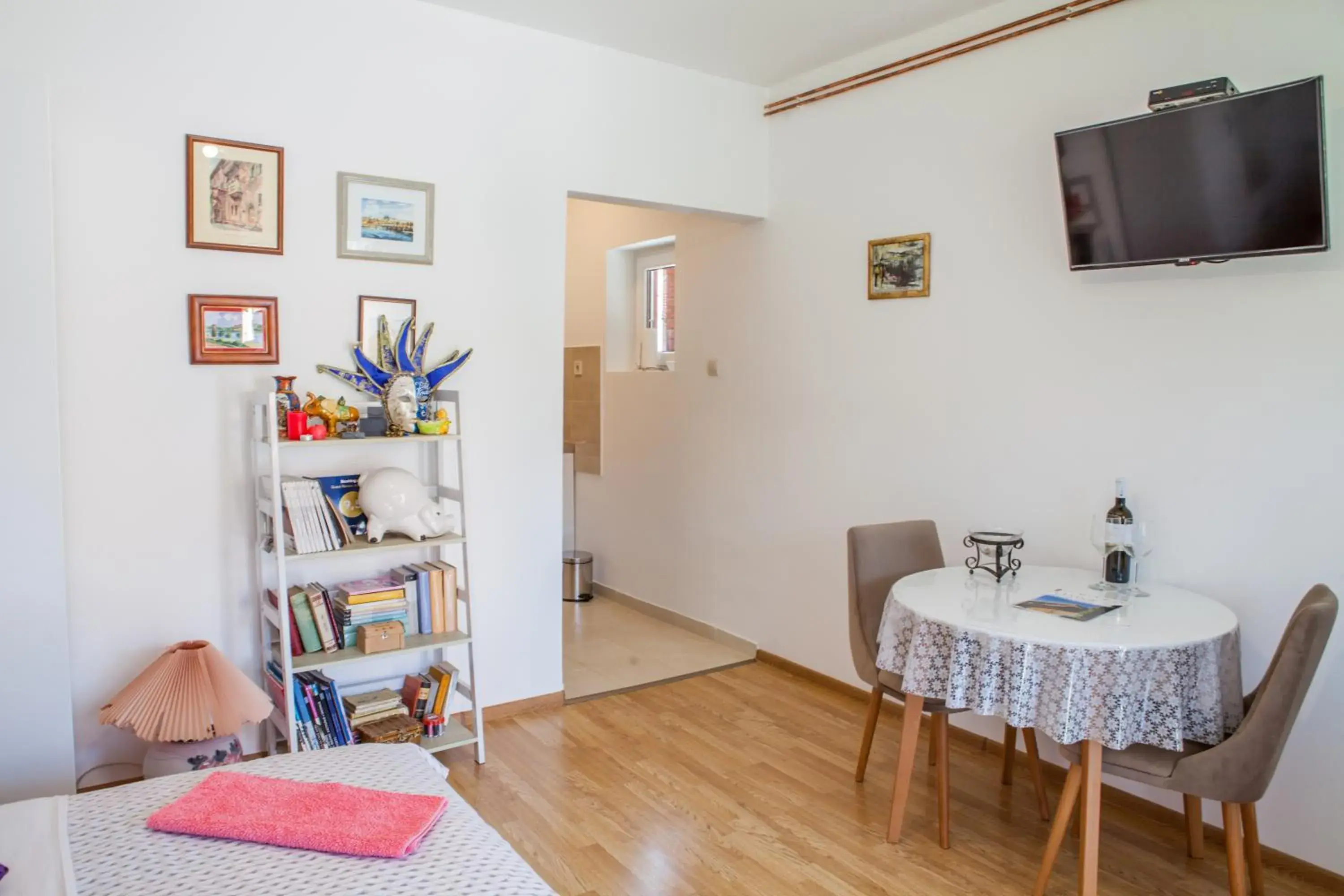 Apartment with Balcony - single occupancy in Apartments Heaven Apartment with Balcony - single occupancy in Apartments Heaven