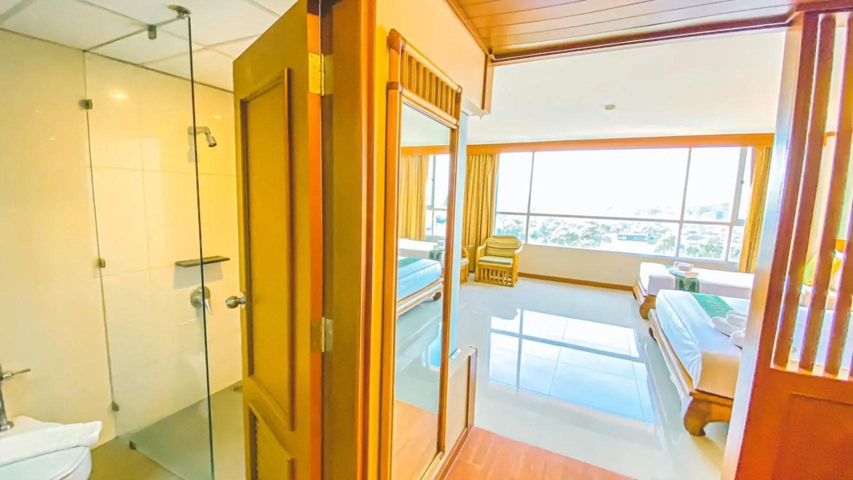 Bathroom in K Park Grand Hotel