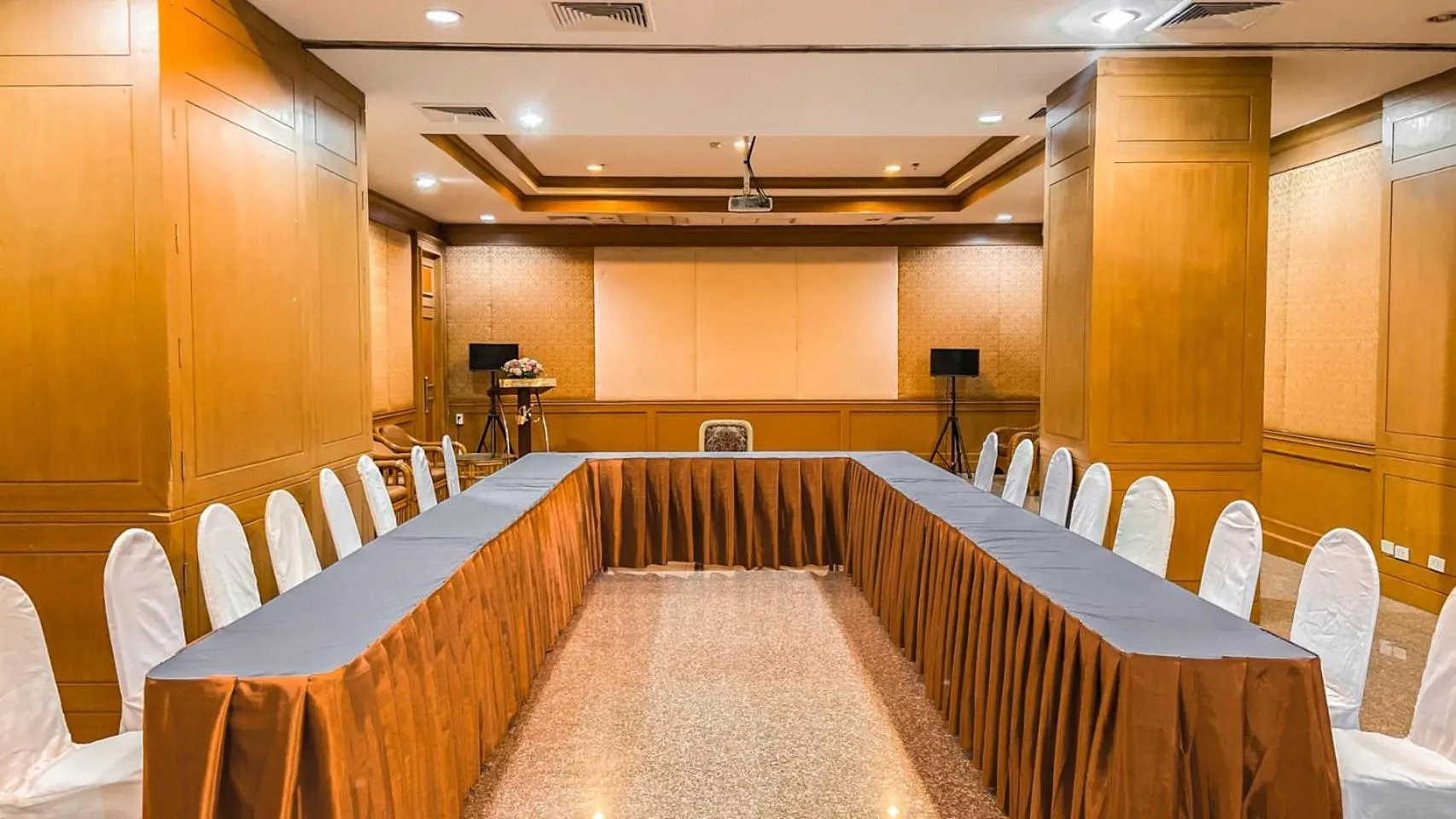 Meeting/conference room in K Park Grand Hotel