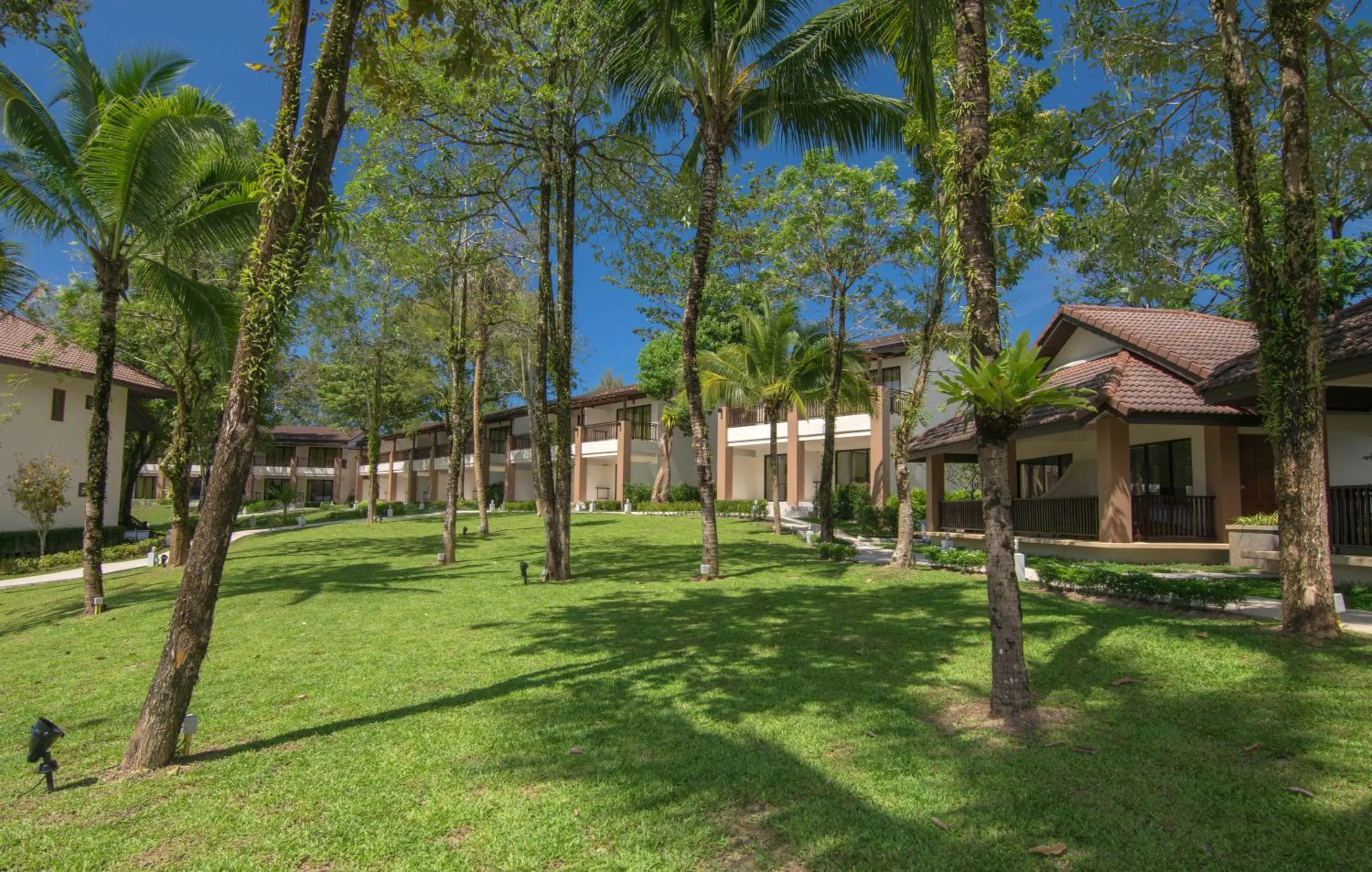 Facade/entrance in The Leaf Oceanside by Katathani - SHA Extra Plus