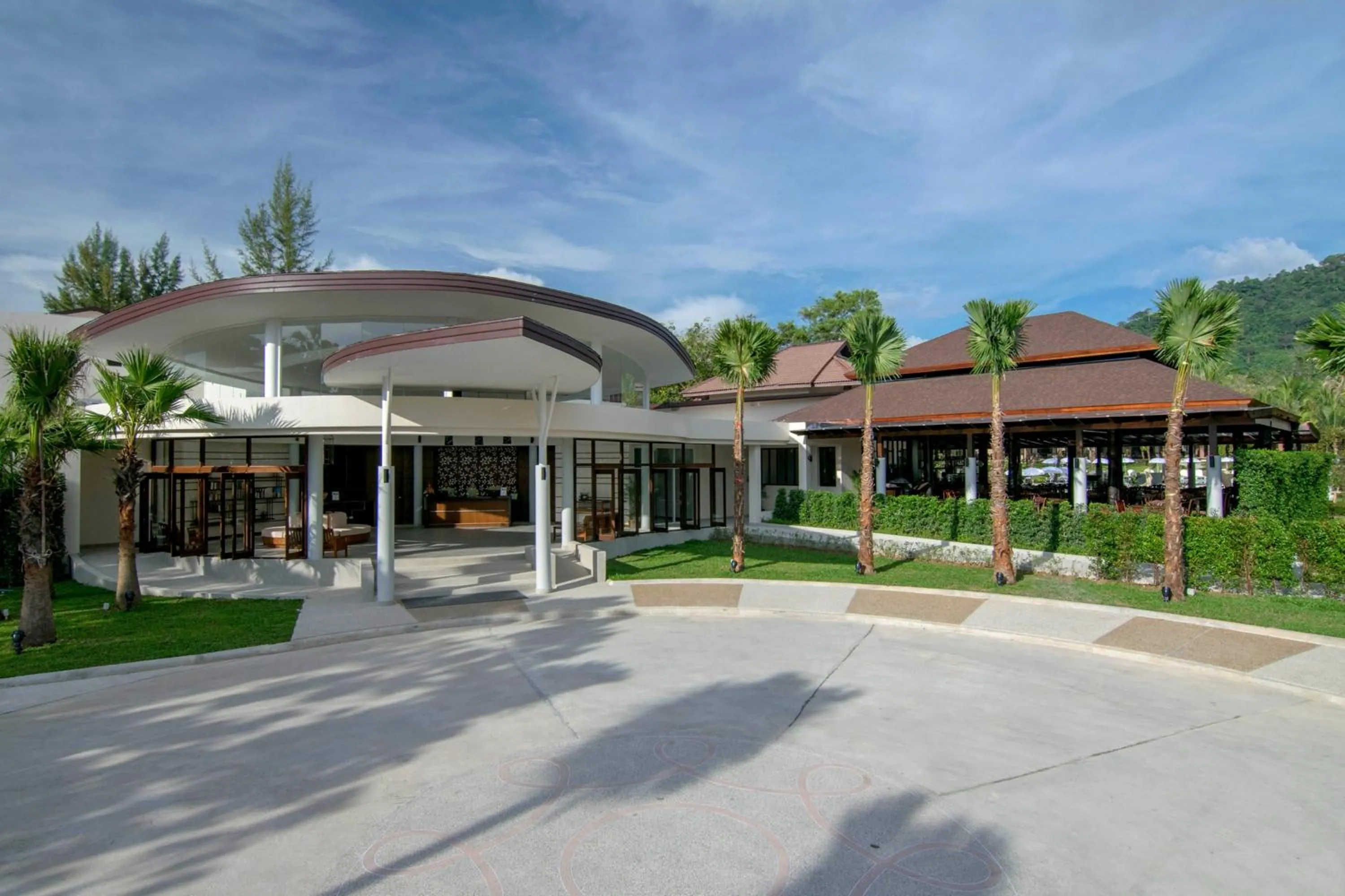 Facade/entrance in The Leaf Oceanside by Katathani - SHA Extra Plus