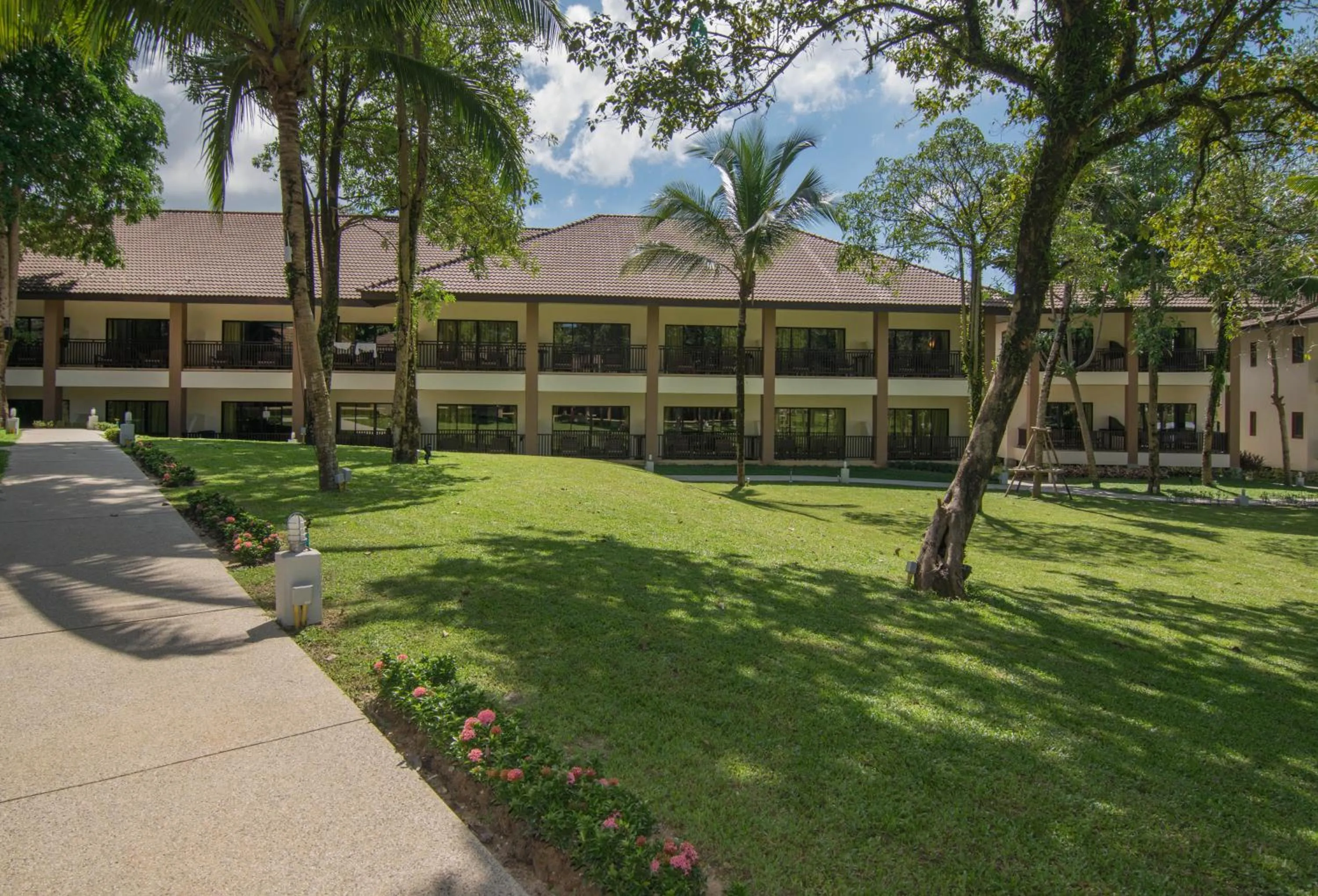 Facade/entrance in The Leaf Oceanside by Katathani - SHA Extra Plus