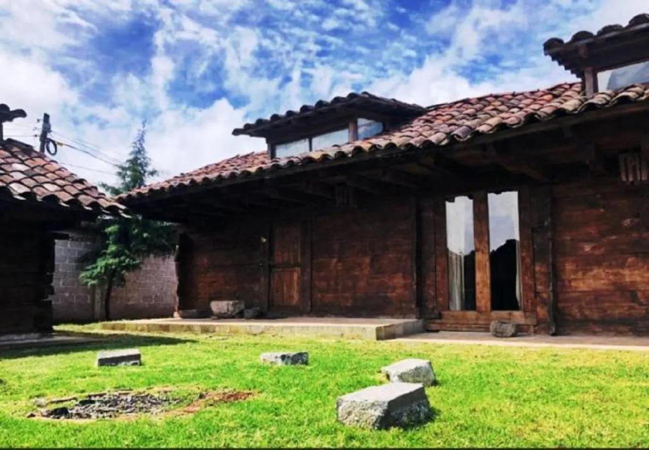 Property building in Cabañas Del Valle