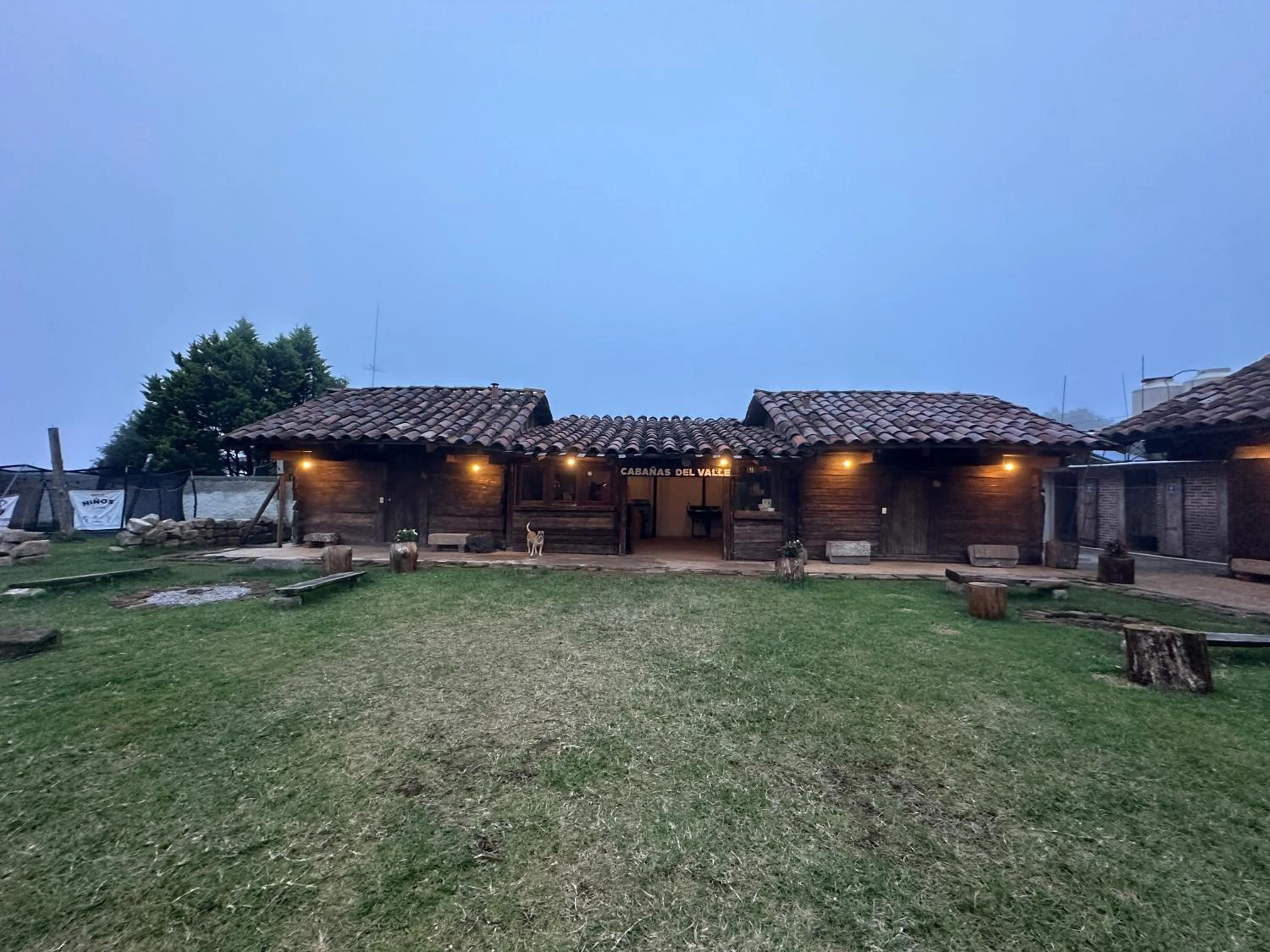 Property building in Cabañas Del Valle