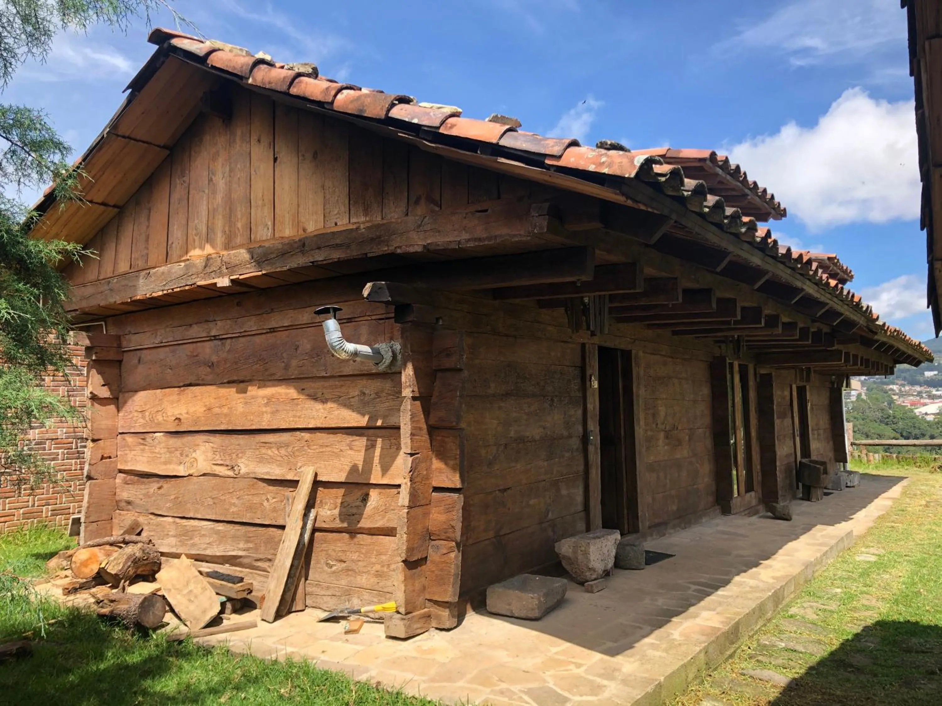 Facade/entrance in Cabañas Del Valle