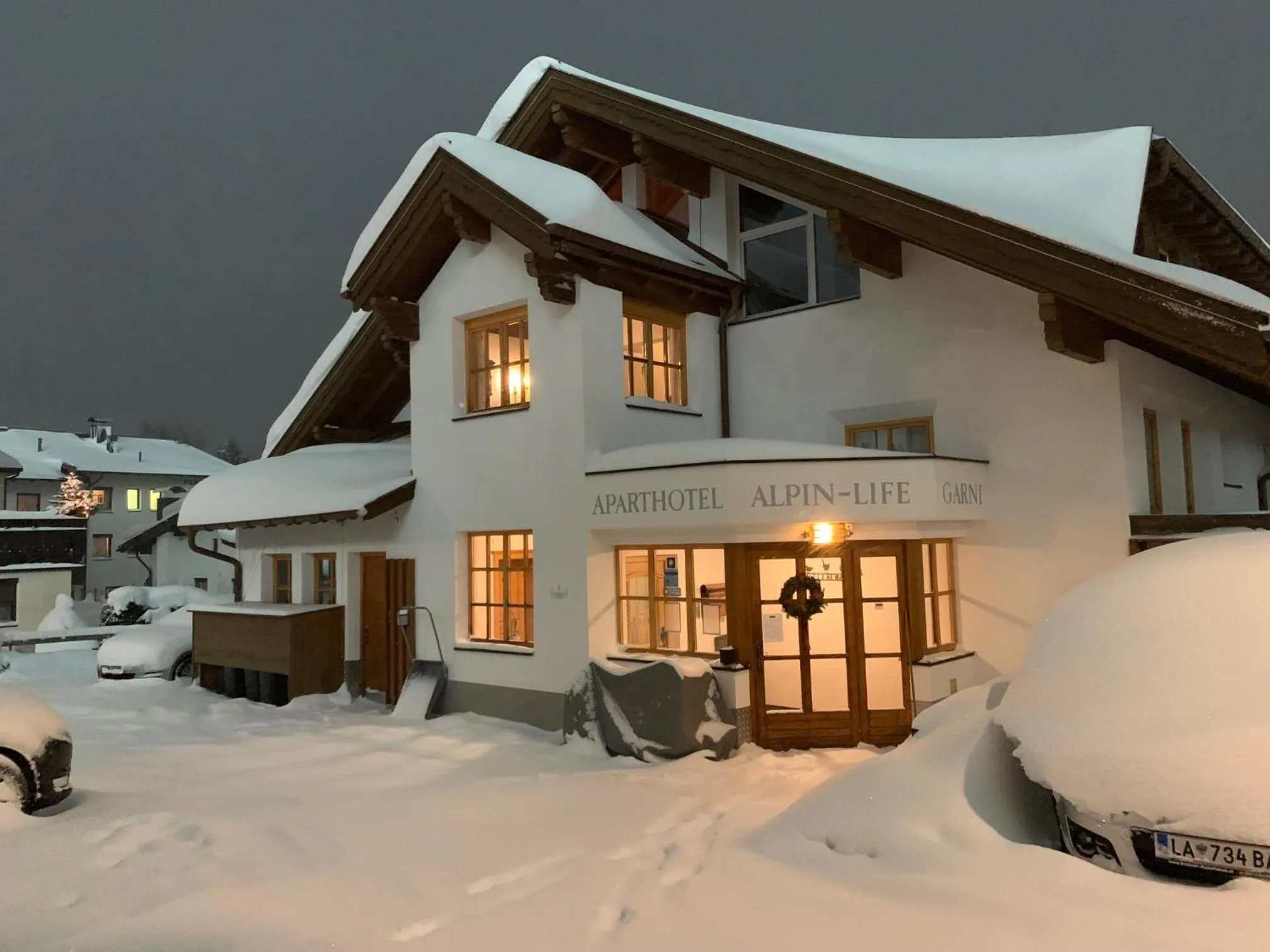 Property building in Aparthotel Alpin Life