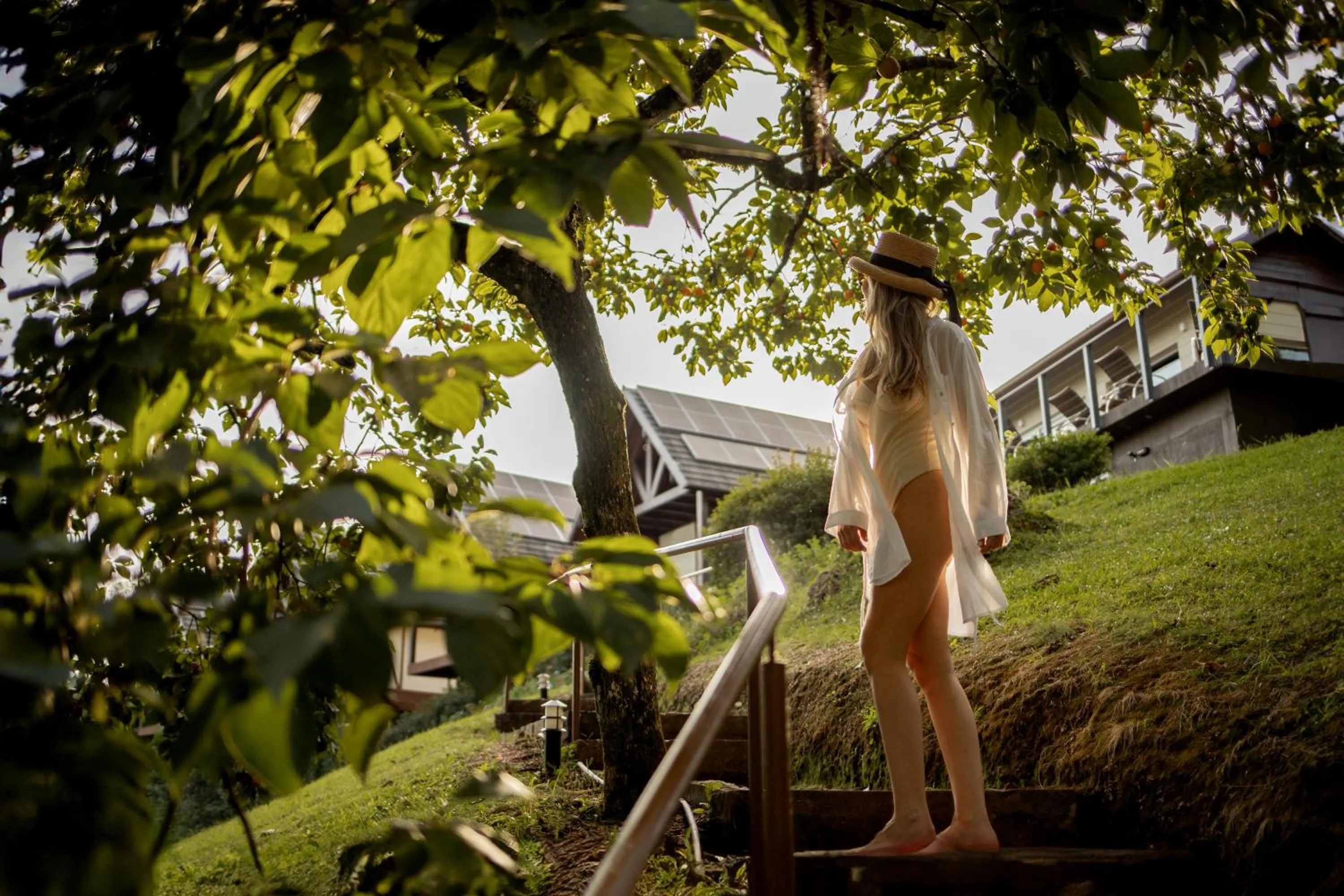 People in Hotel Jardins da Colina