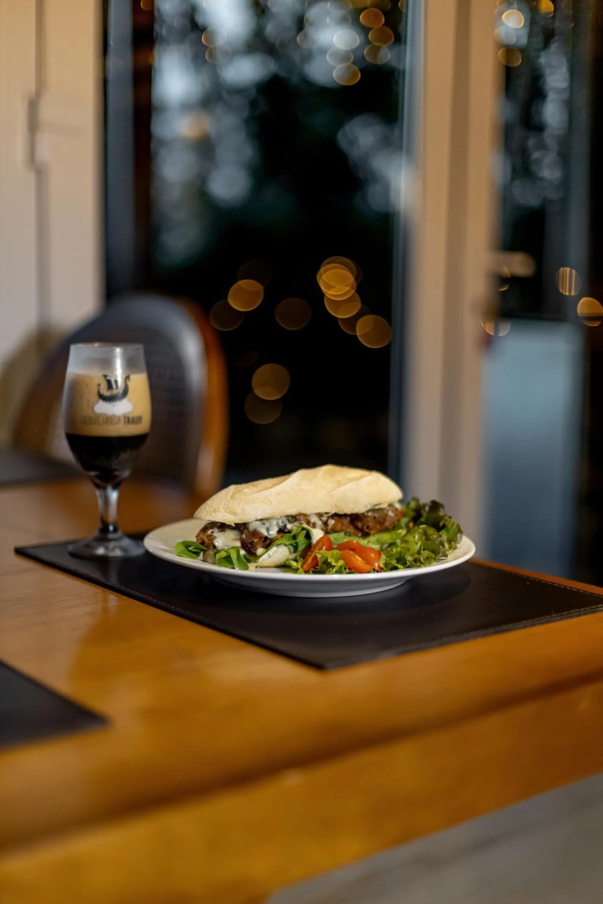 Restaurant/places to eat in Hotel Jardins da Colina