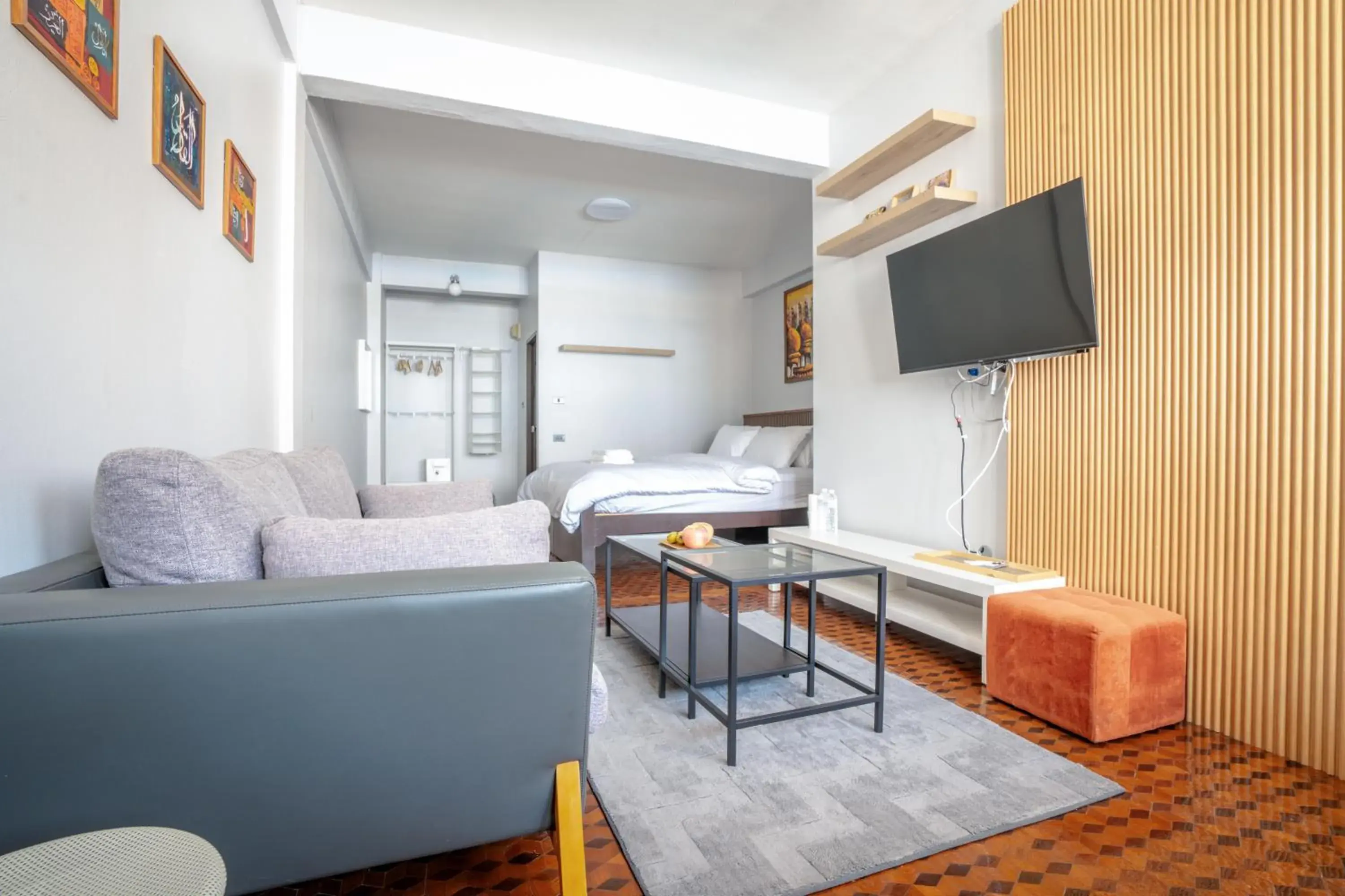 Deluxe Double Room with Balcony in Marhaba House Deluxe Double Room with Balcony in Marhaba House