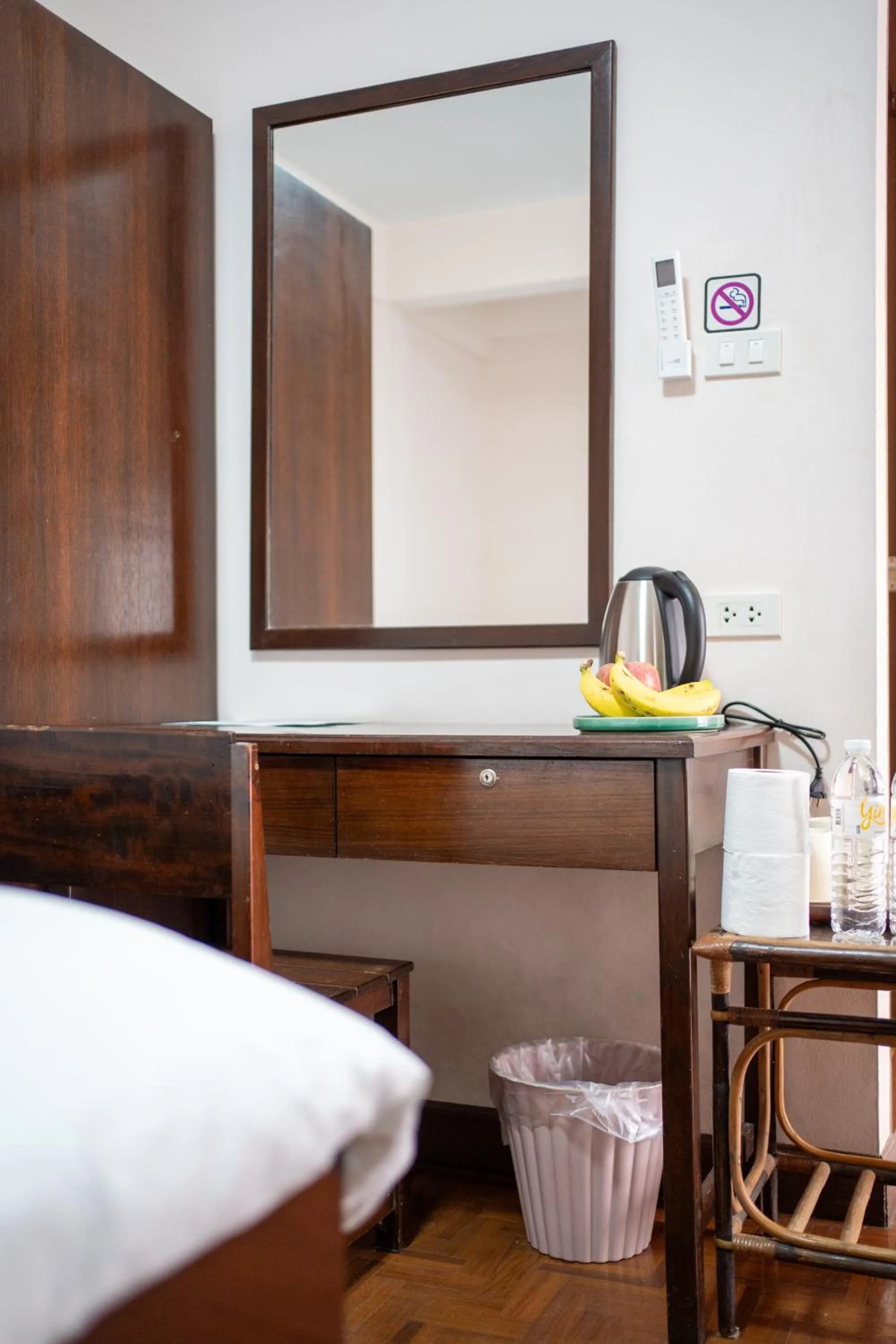 Coffee/tea facilities, Bed in Marhaba House