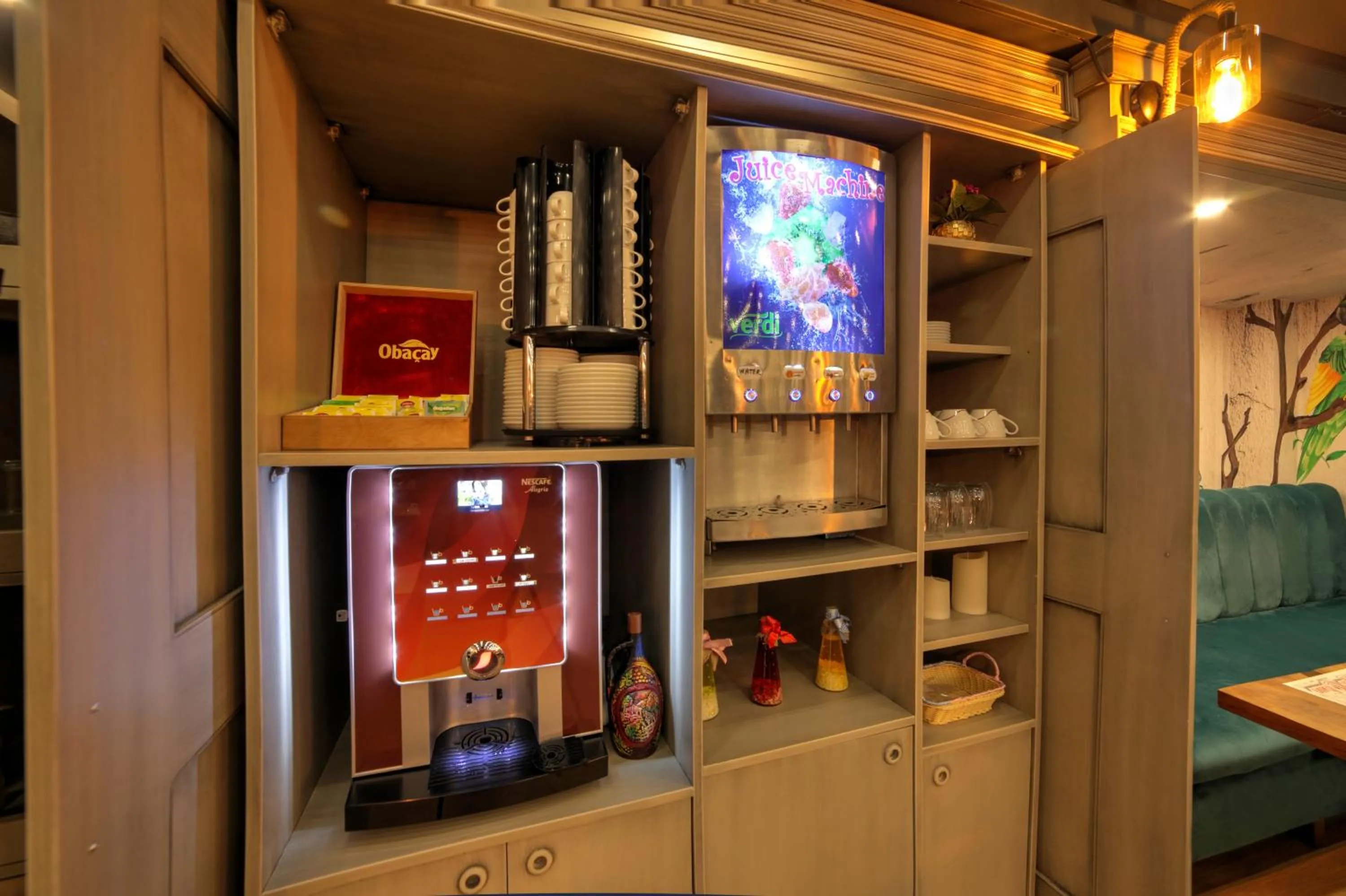 Restaurant/places to eat in Hotel Ephesus Istanbul