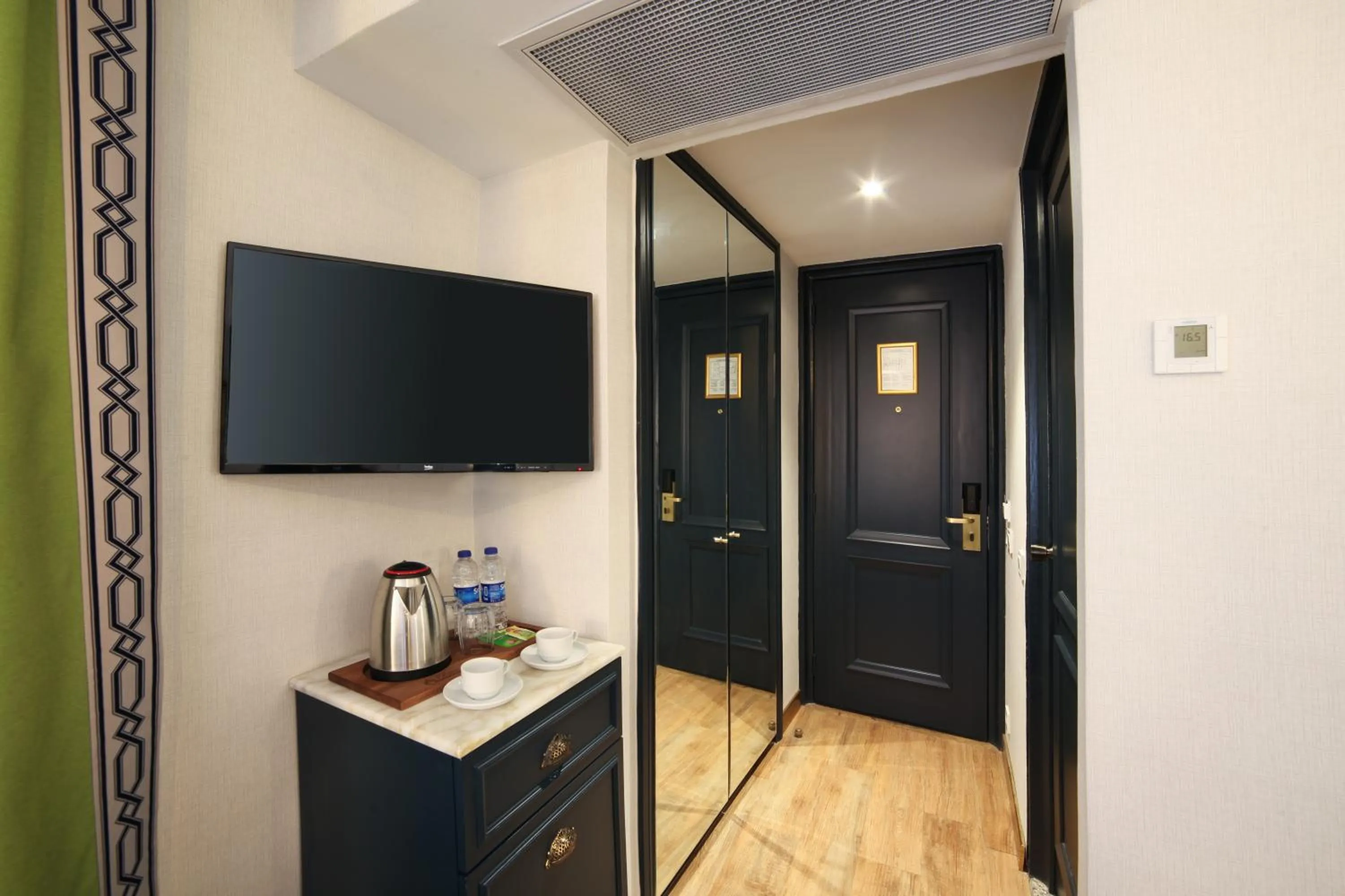 TV and multimedia in Hotel Ephesus Istanbul