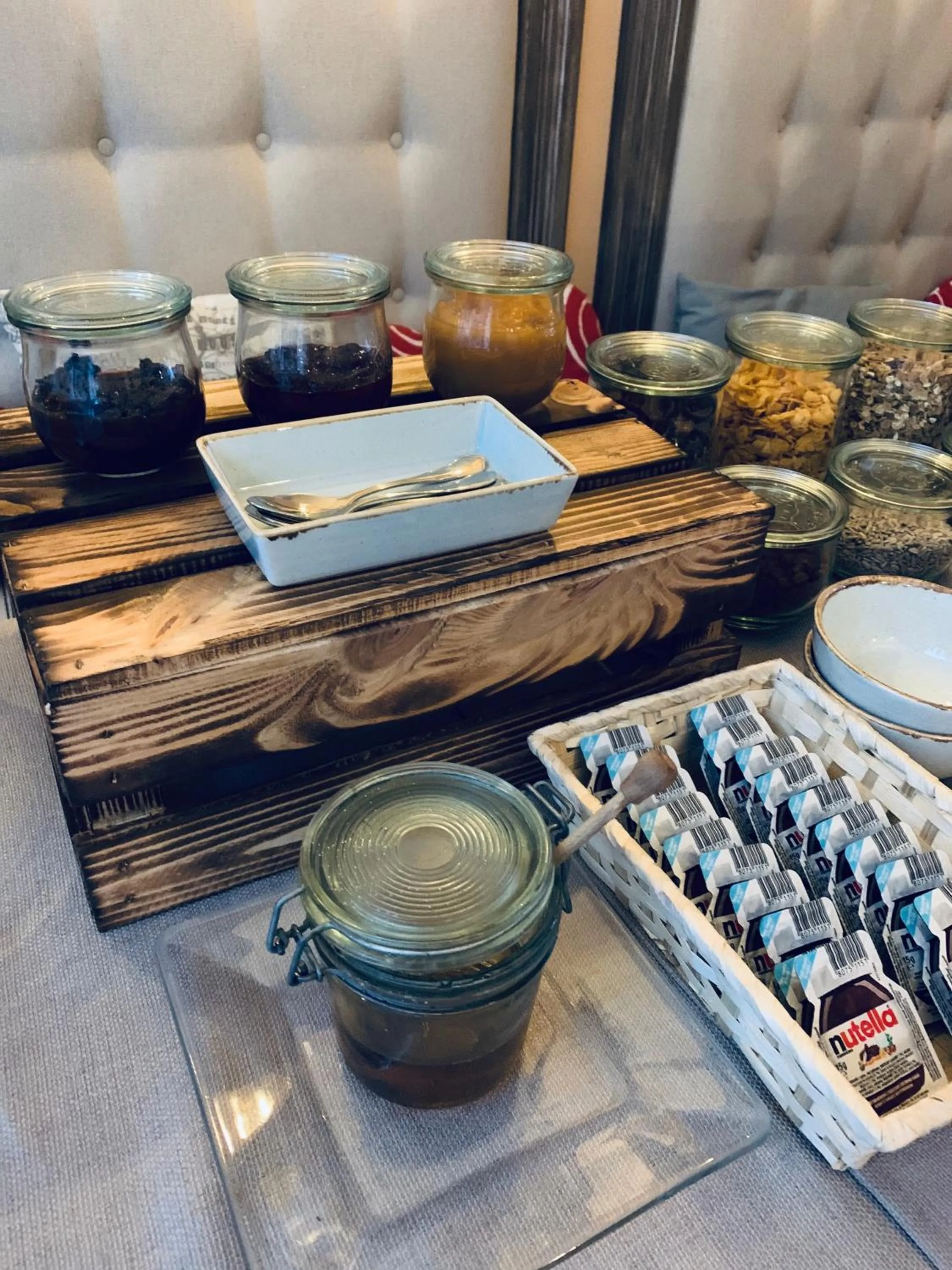 Buffet breakfast in Hotel Kolegiacki