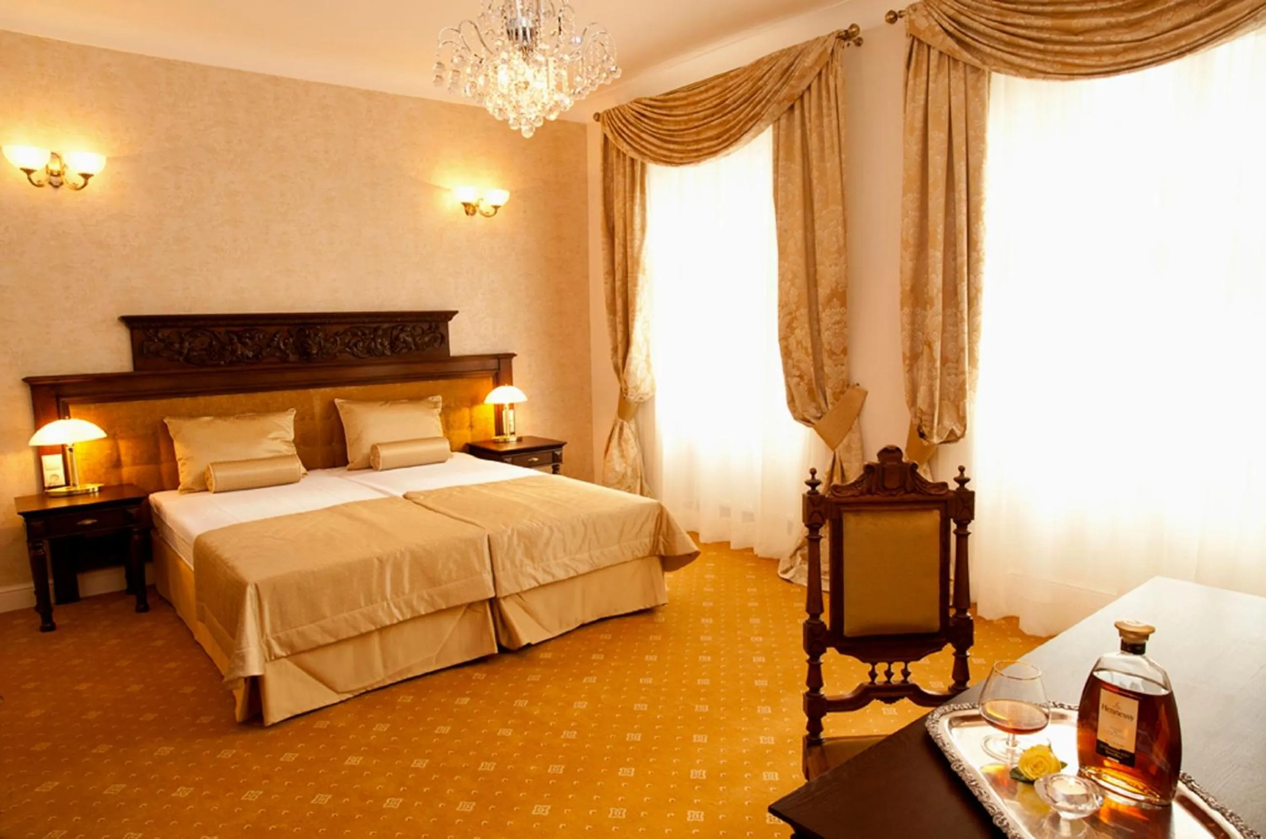Bed in Hotel Kolegiacki