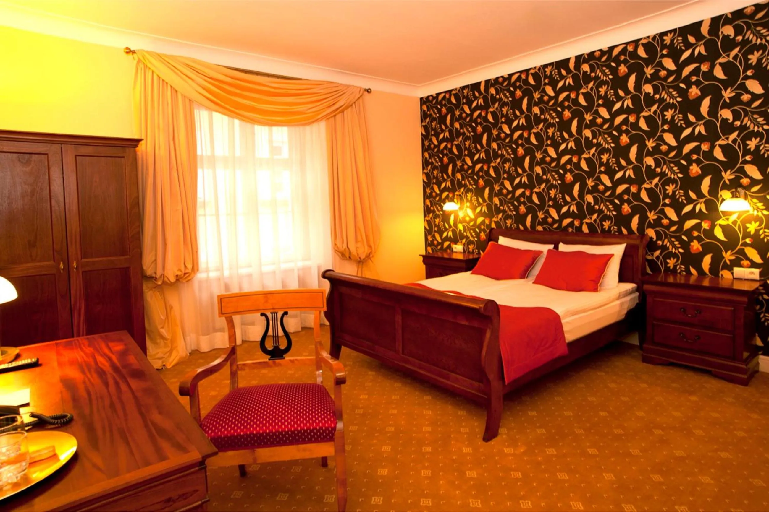 Bed in Hotel Kolegiacki