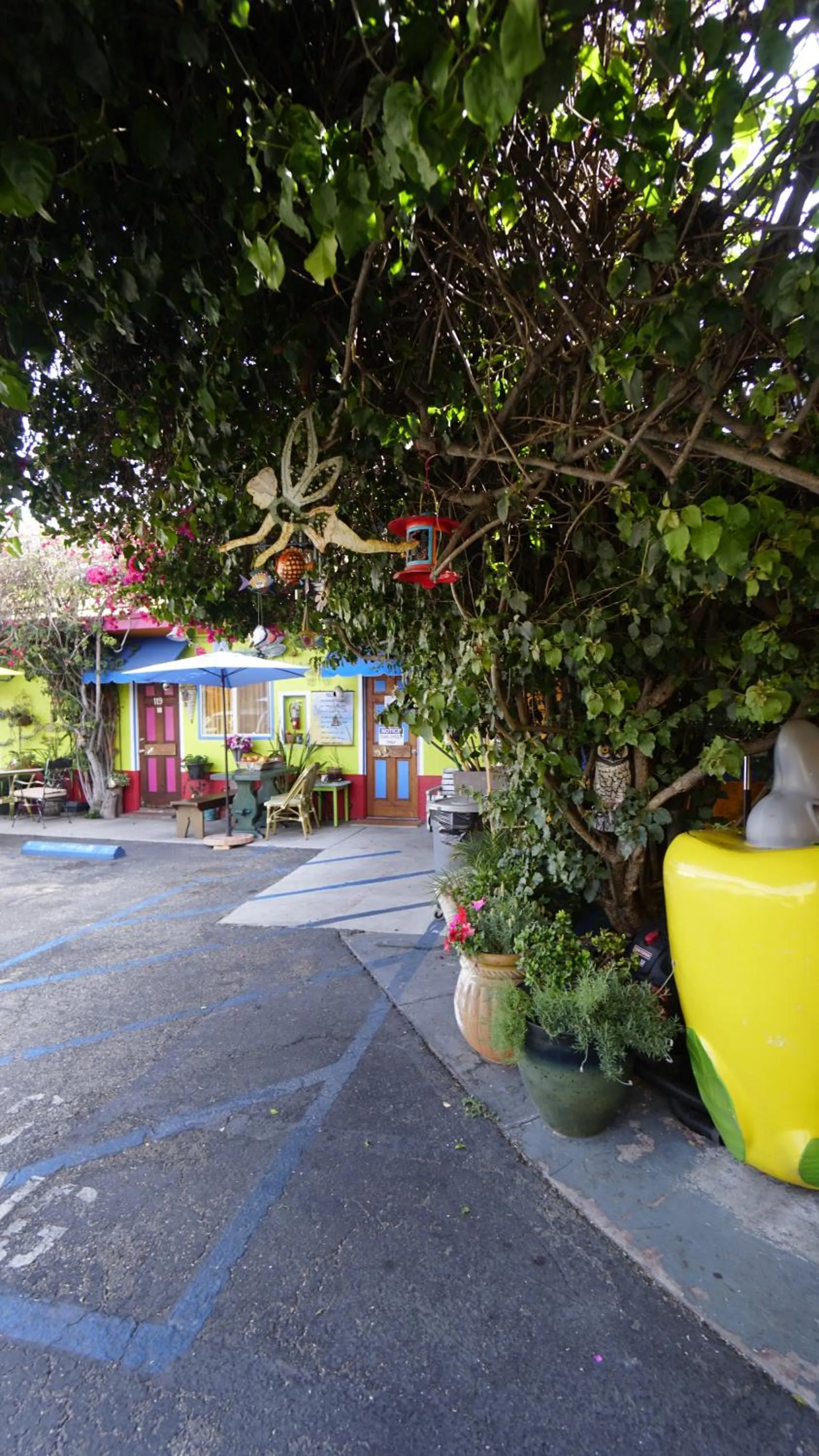 Property building in Villa Brasil Motel