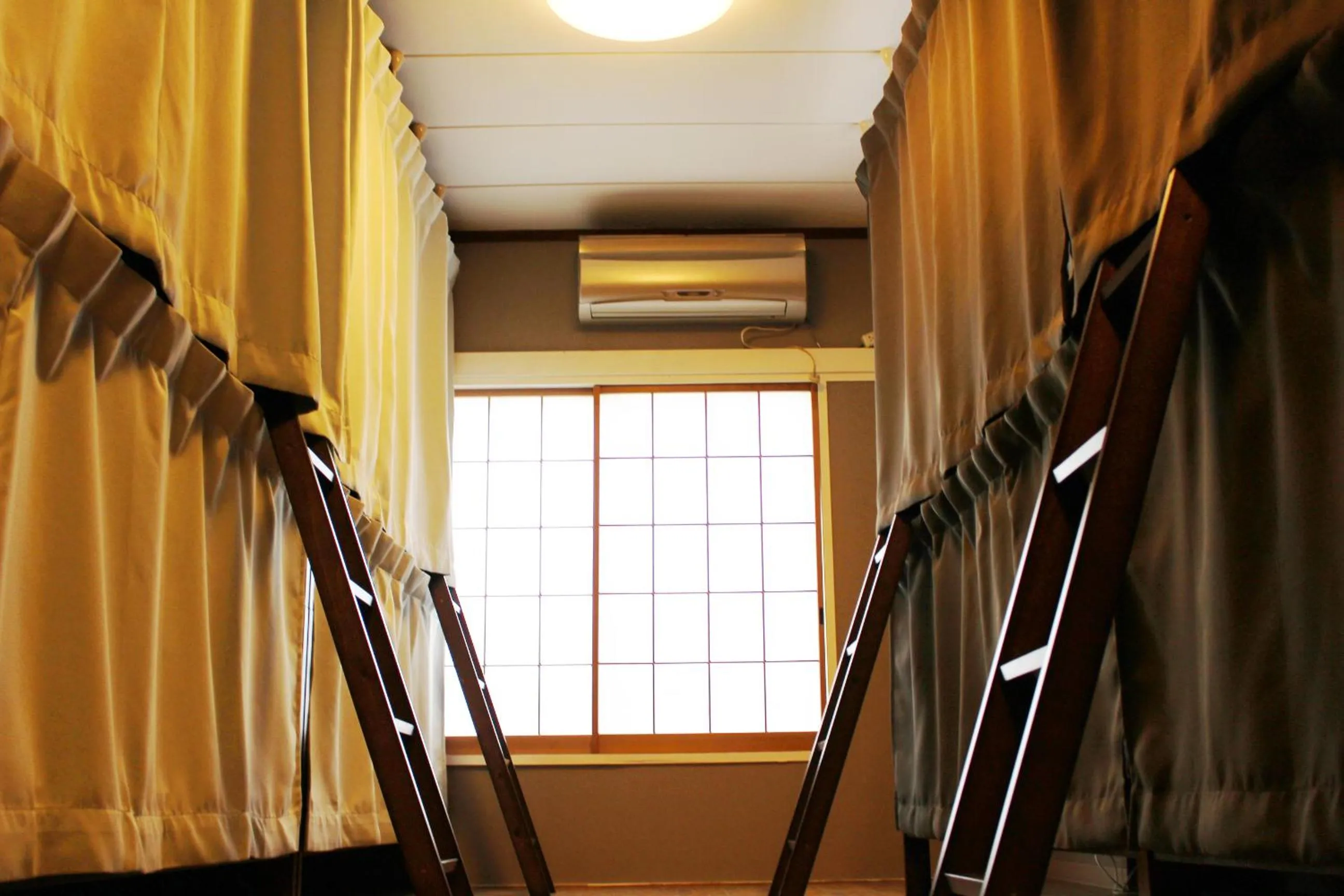 air conditioner in GUEST HOUSE SaKURa