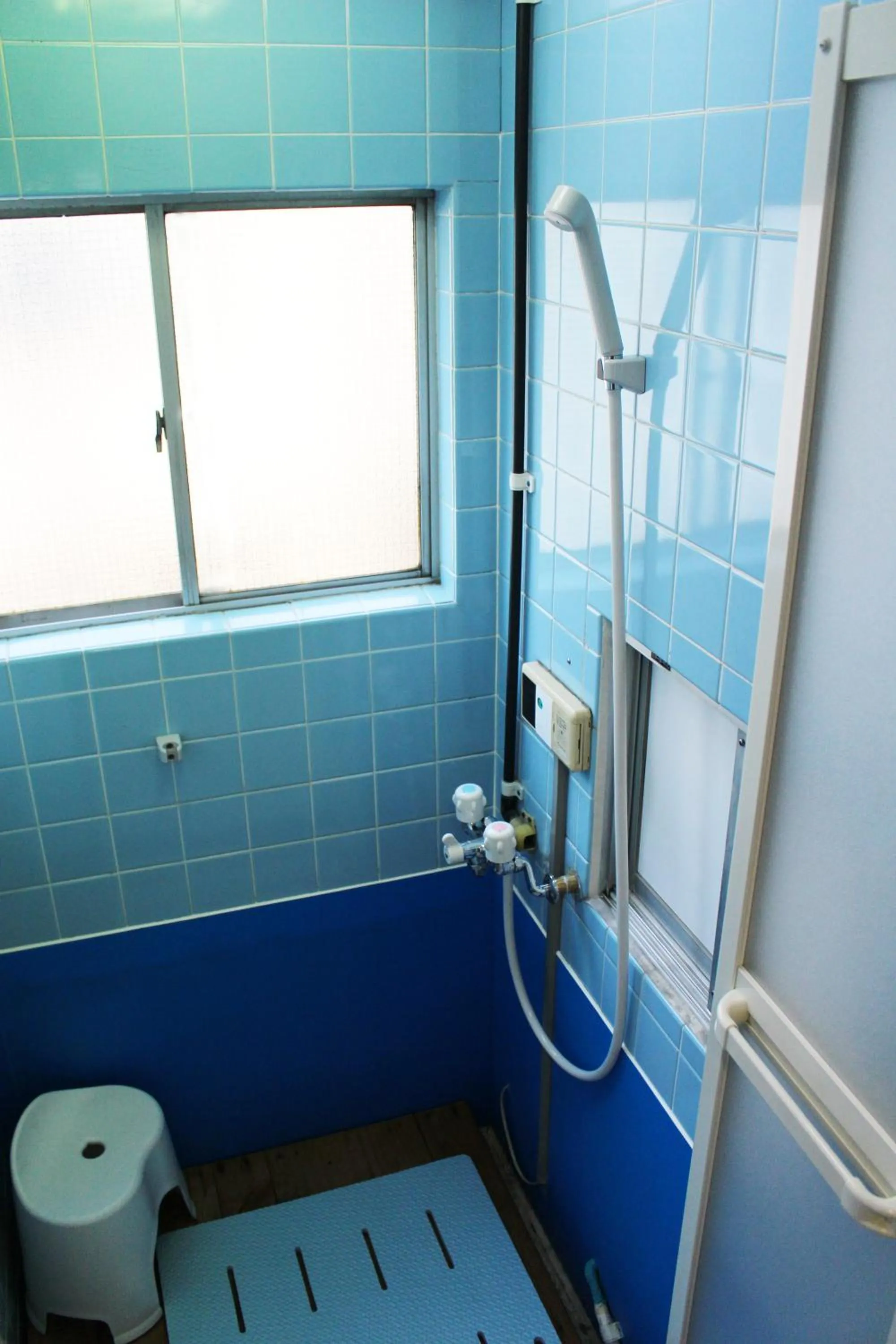 Shower in GUEST HOUSE SaKURa