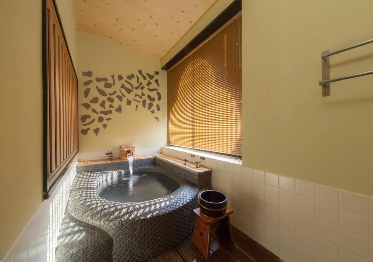 Bathroom in CHAHARU Hanare Dogo Yumekura