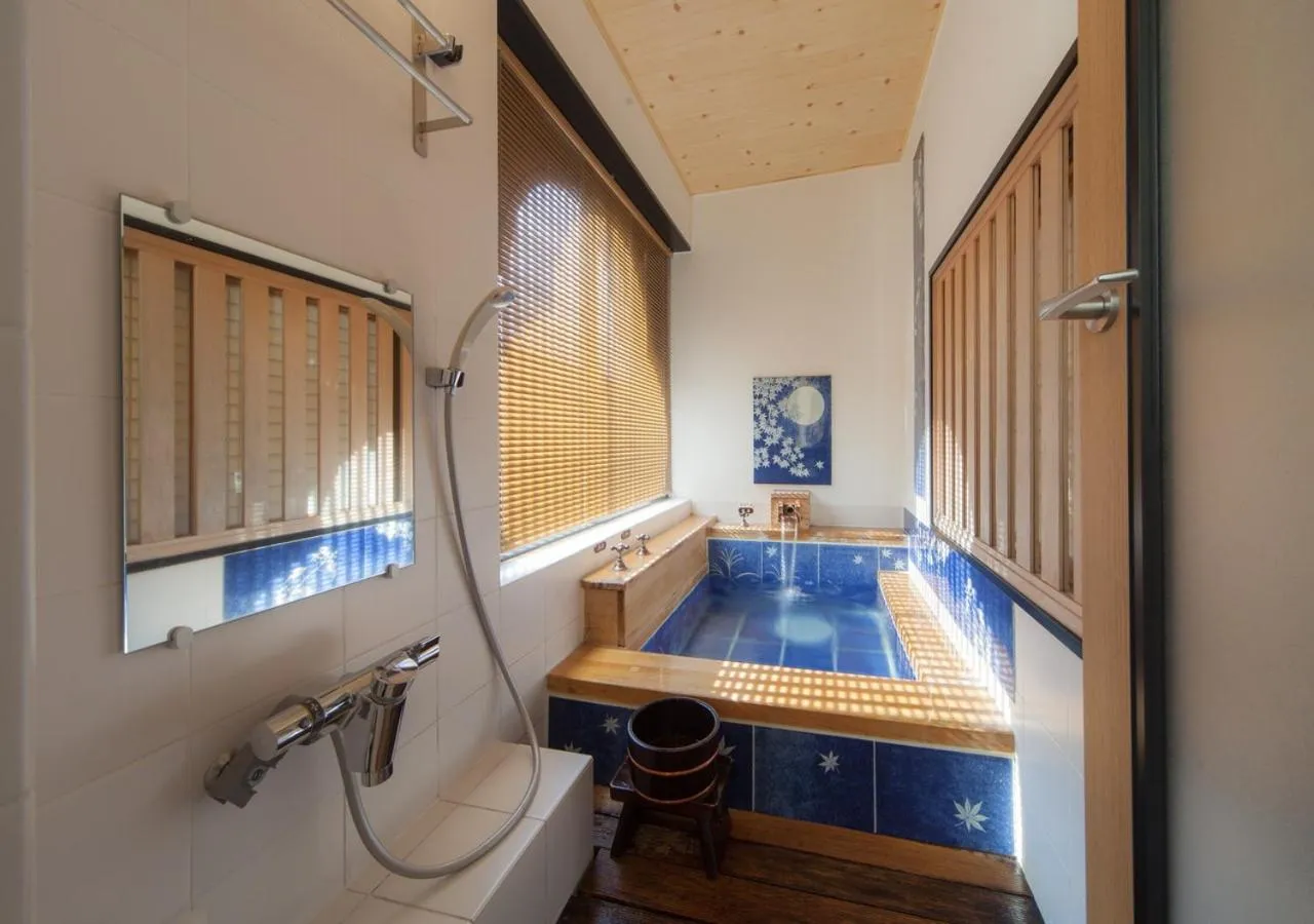 Bathroom in CHAHARU Hanare Dogo Yumekura