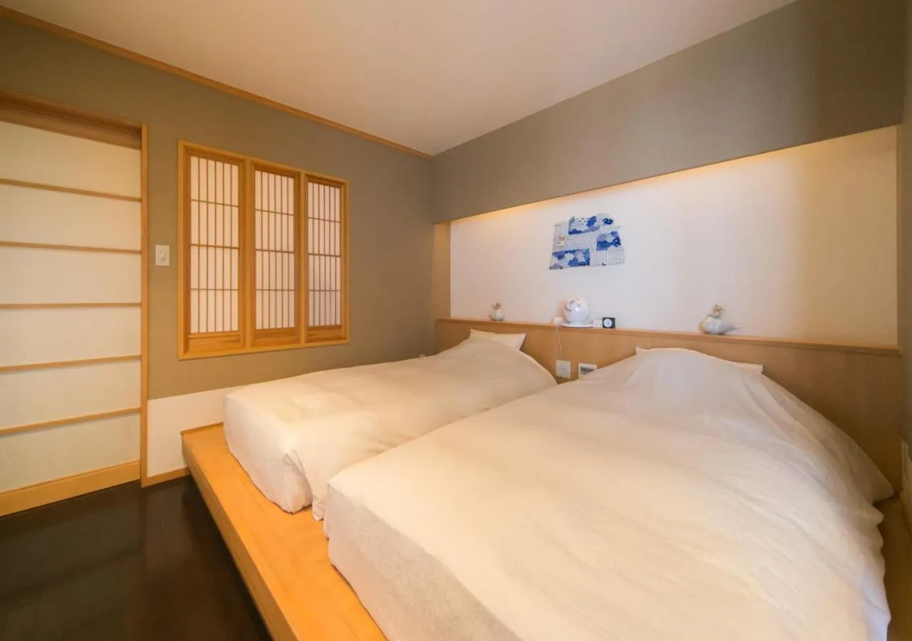 Bedroom, Bed in CHAHARU Hanare Dogo Yumekura