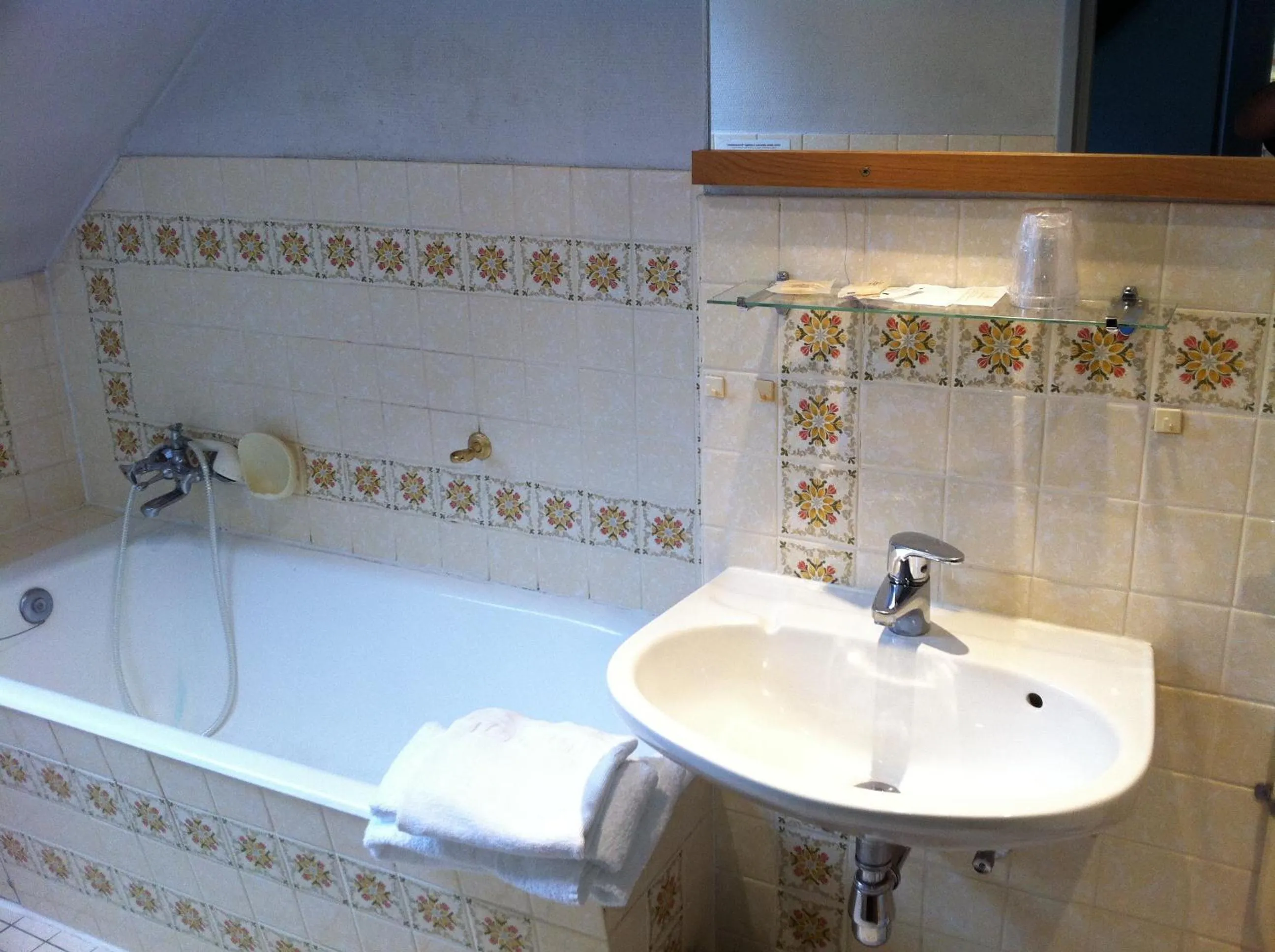 Bathroom in La Bonne Franquette