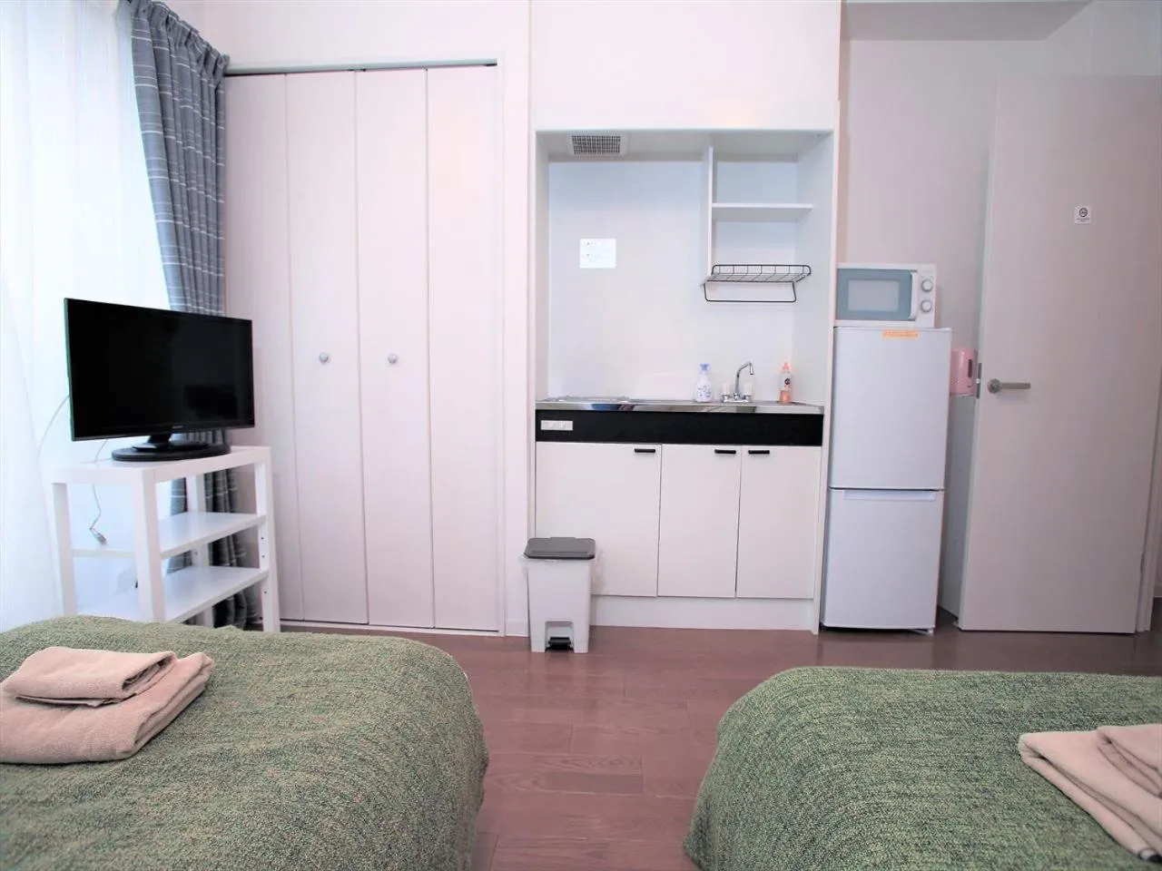 Photo of the whole room, Bed in Numero Uno Tokyo