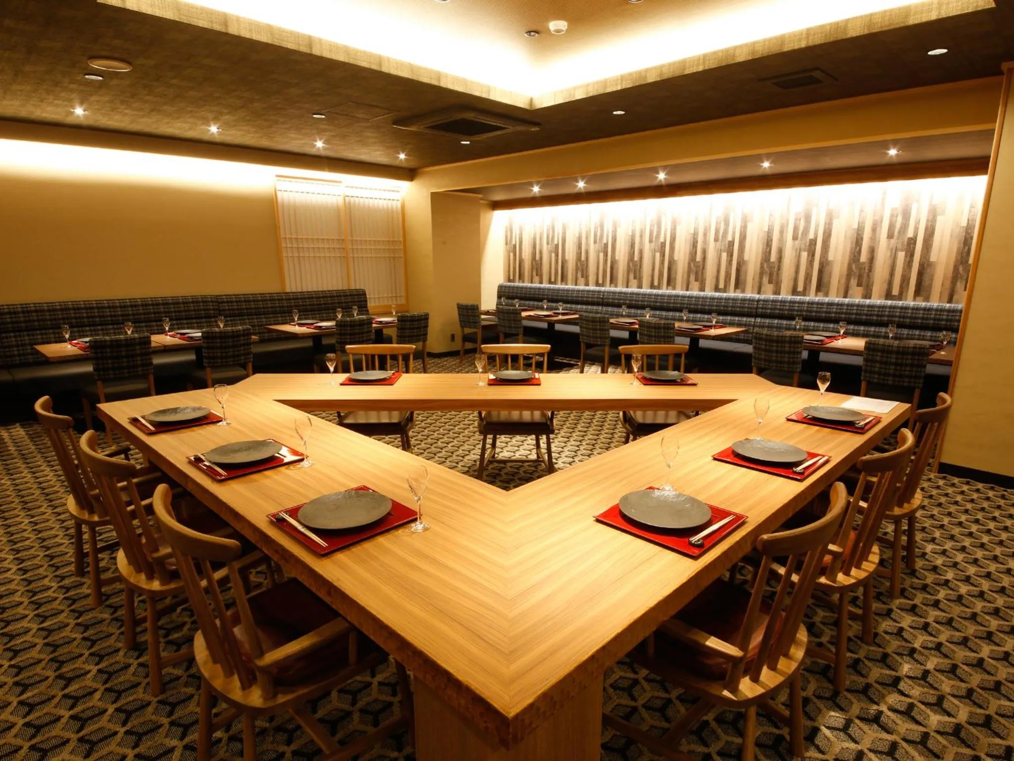 Restaurant/places to eat in Minato Koyado Awajishima