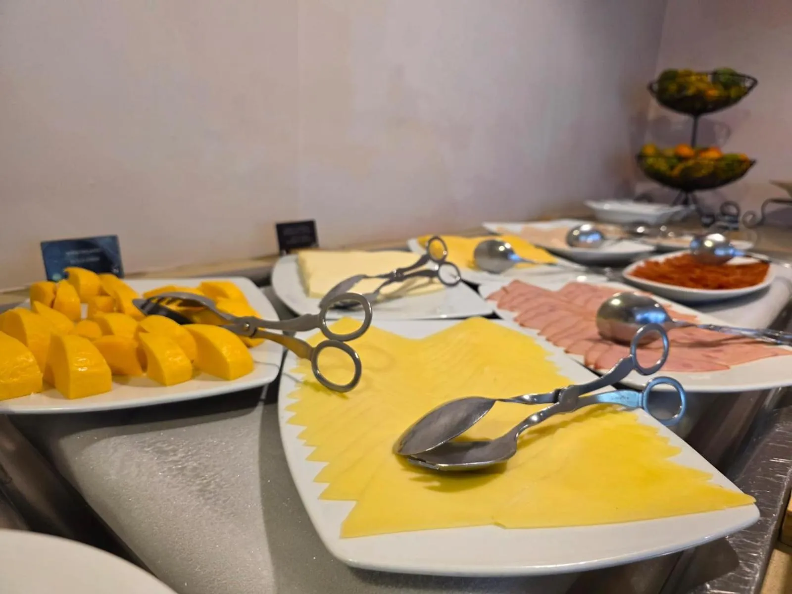 Buffet breakfast in Novotel Bogota Parque 93