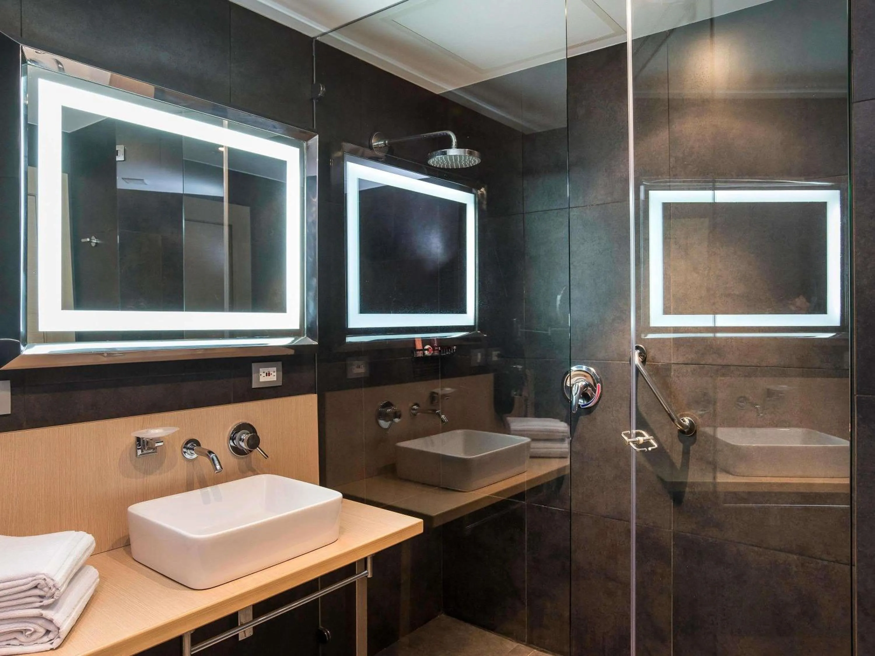 Bedroom in Novotel Bogota Parque 93