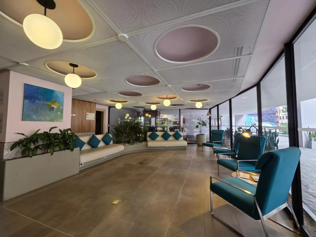 Lobby or reception in Novotel Bogota Parque 93