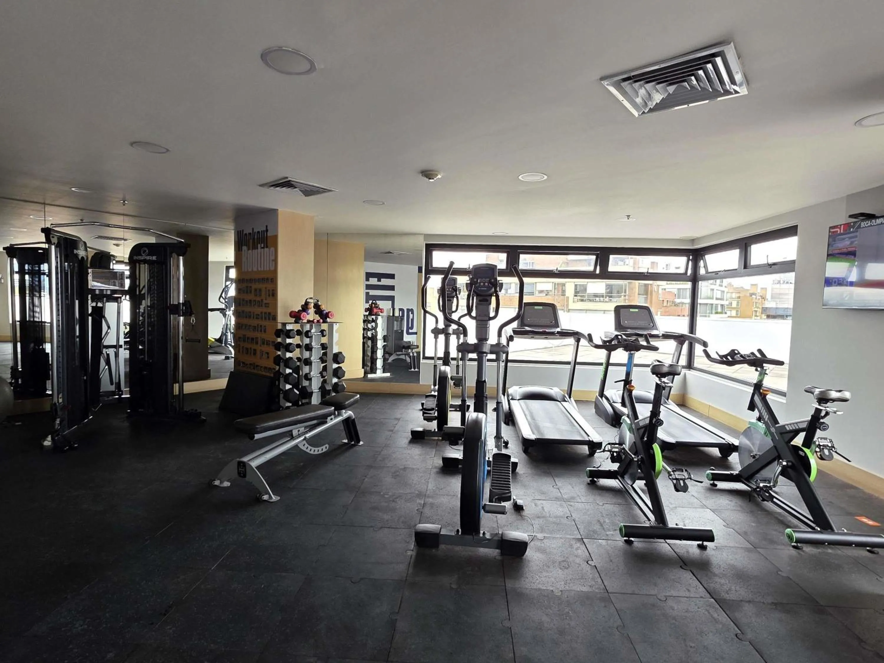 Fitness centre/facilities in Novotel Bogota Parque 93