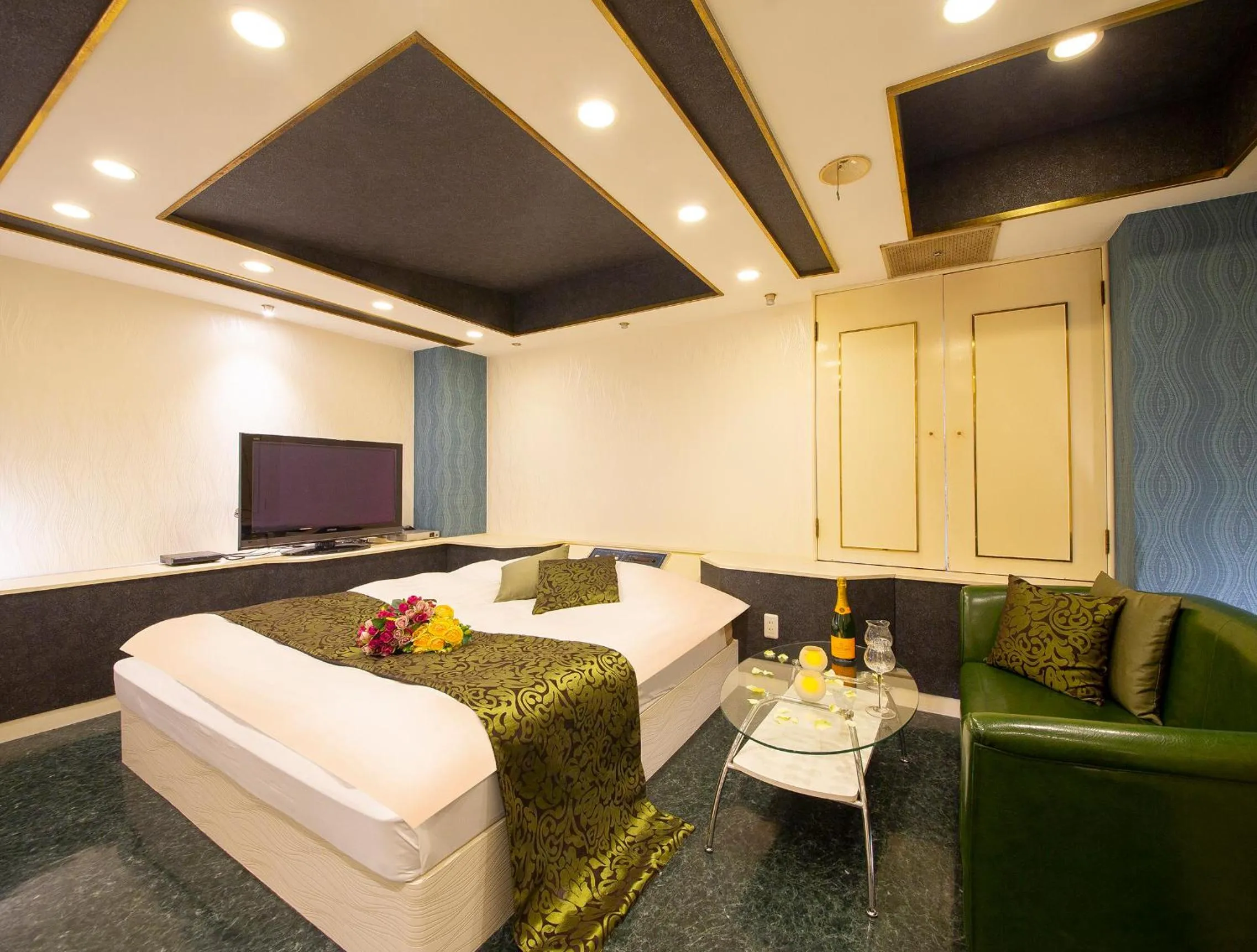 Bed in Hotel Gee (Adult Only)