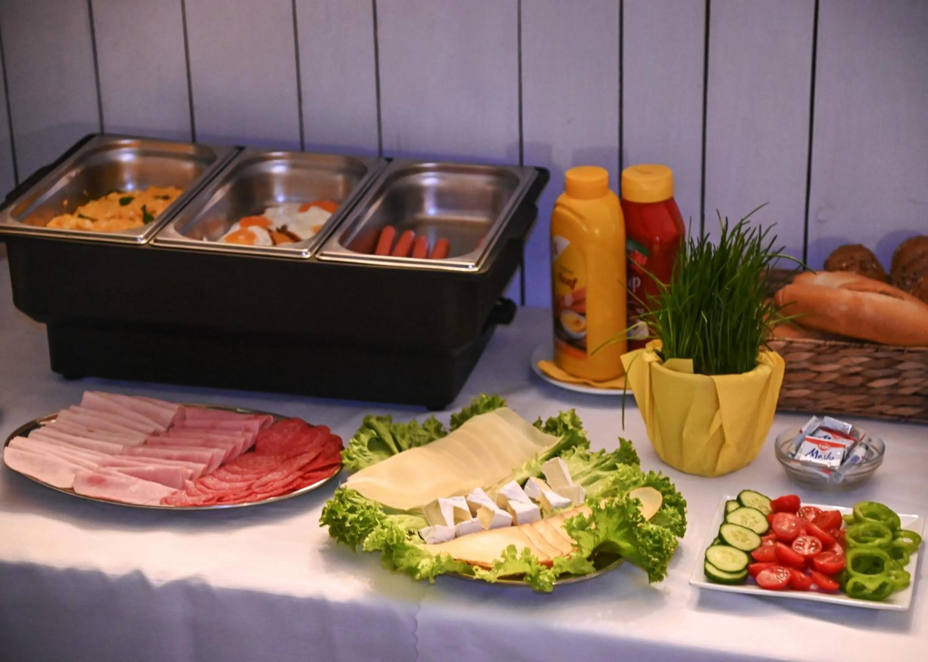 Breakfast in Hotel Branč, Garni