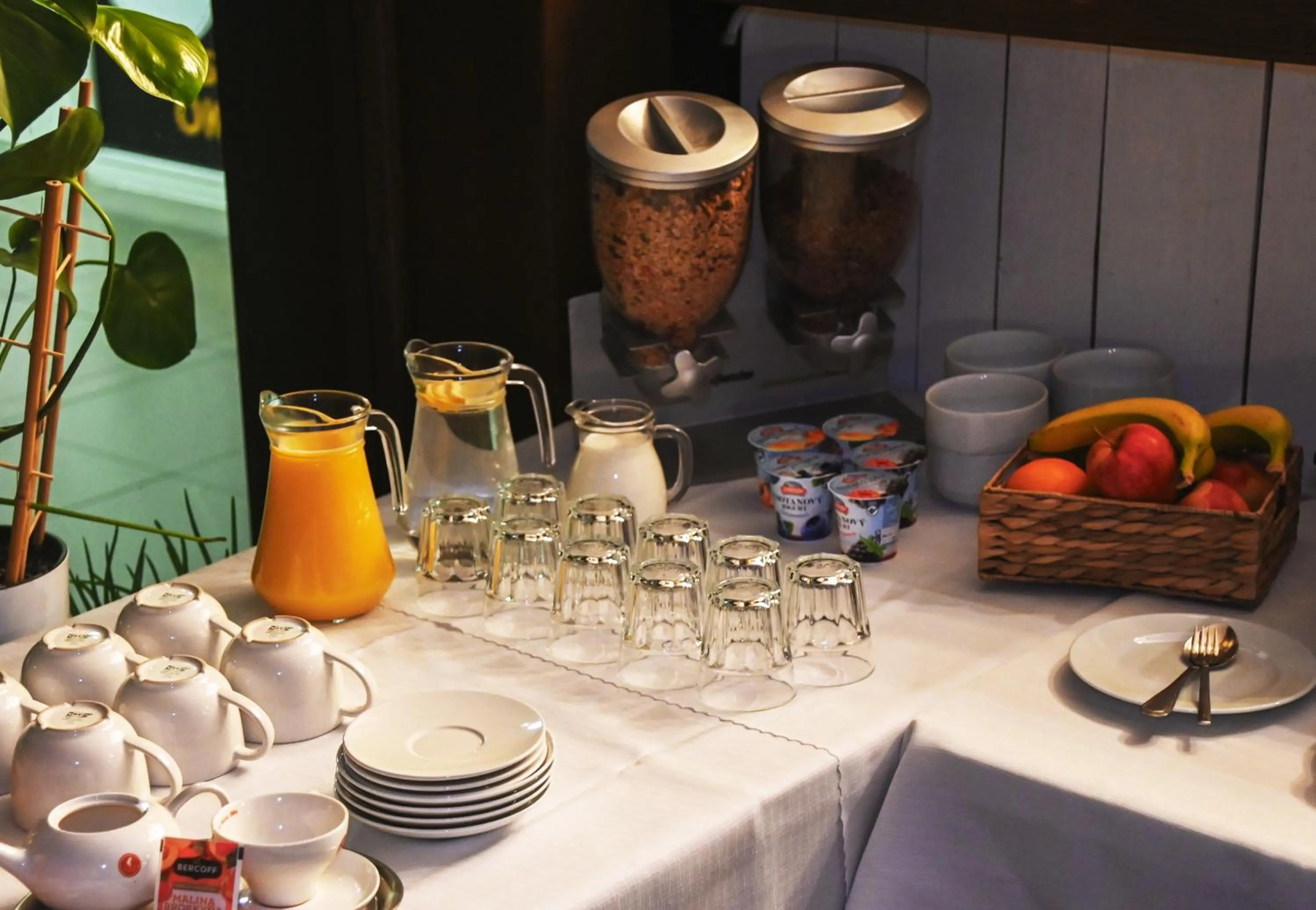 Breakfast in Hotel Branč, Garni