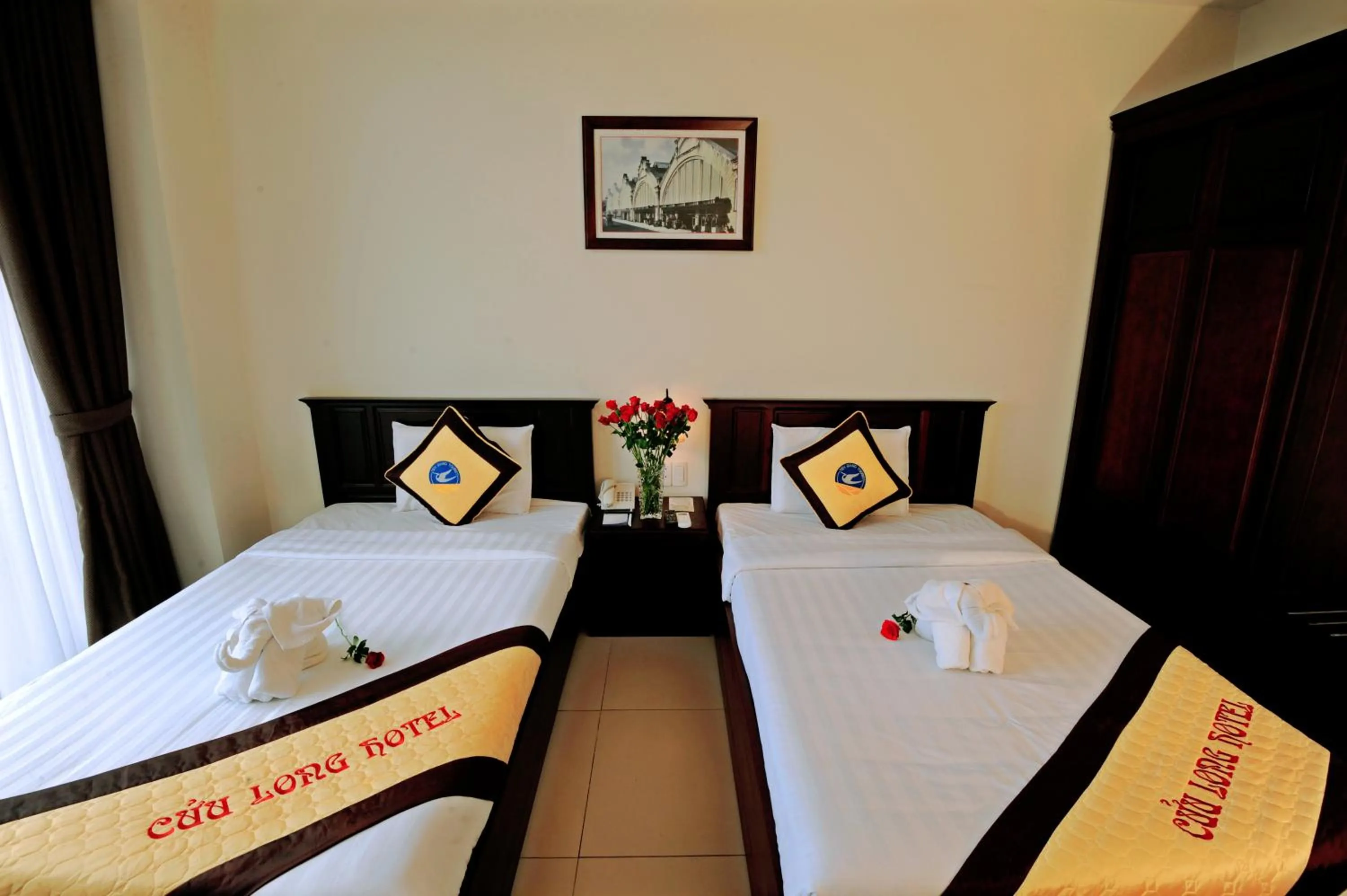 Bed in Cuu Long Hotel