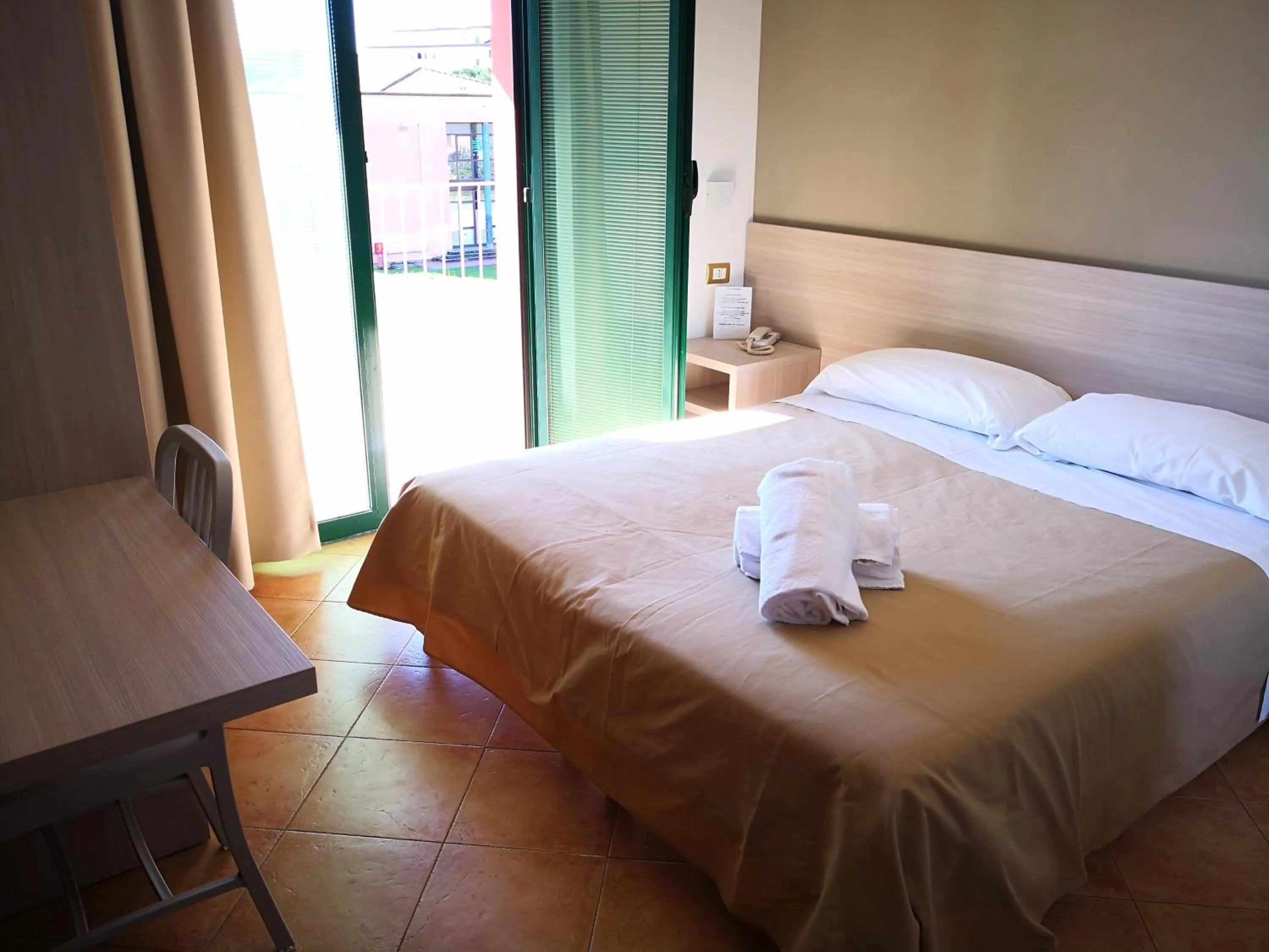 Photo of the whole room, Bed in Casa Betania