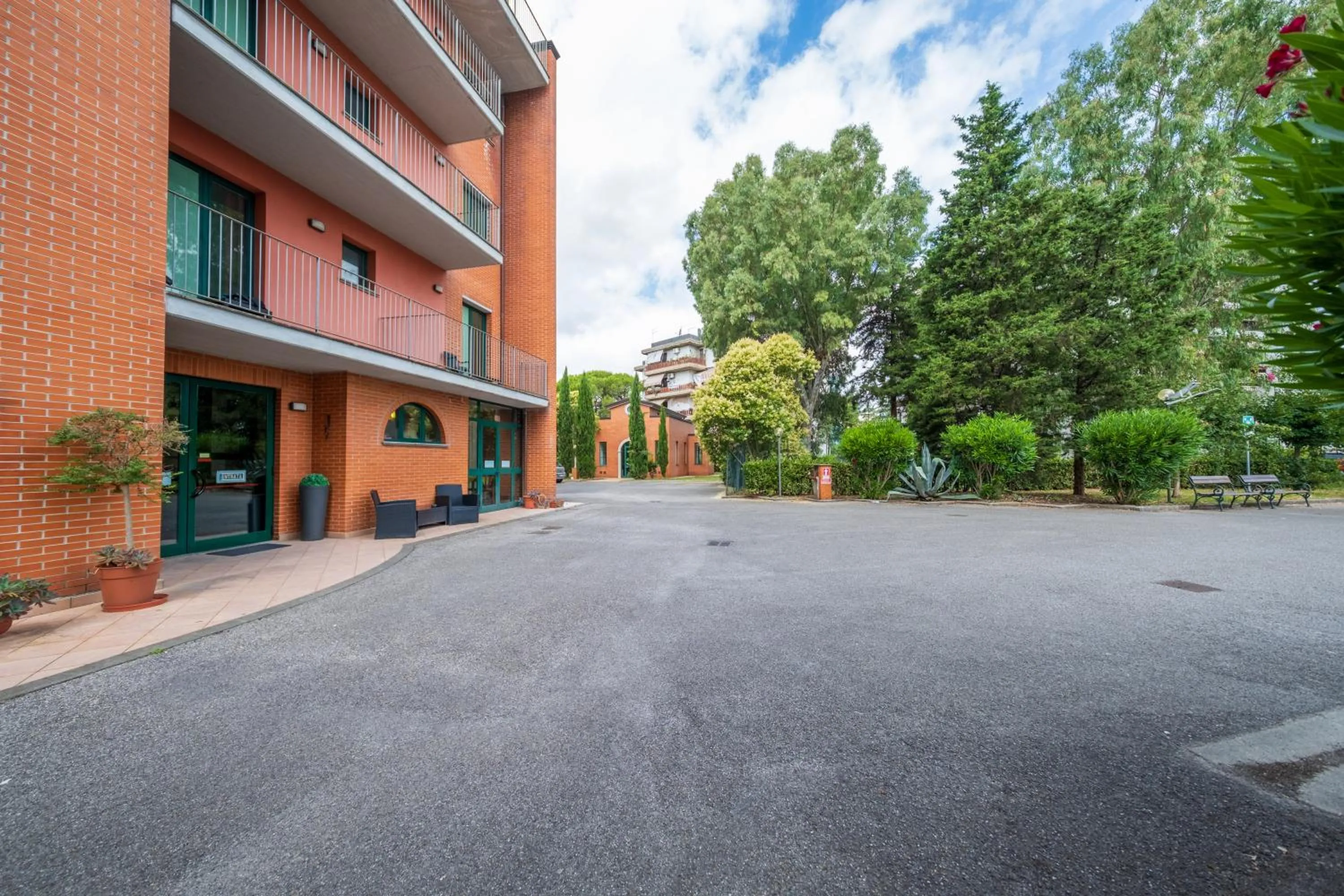 Facade/entrance in Casa Betania