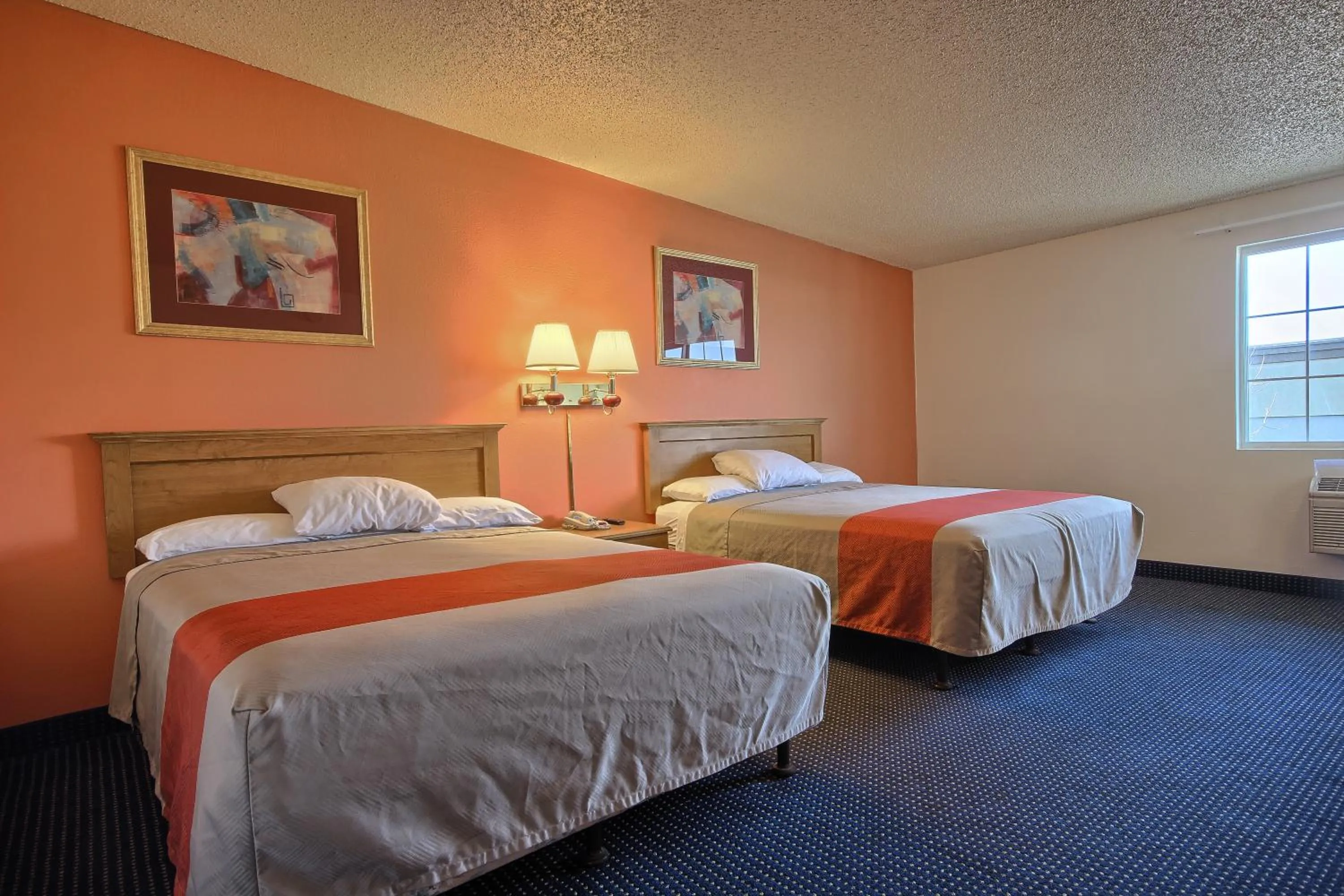 Bedroom in Motel 6-Merced, CA