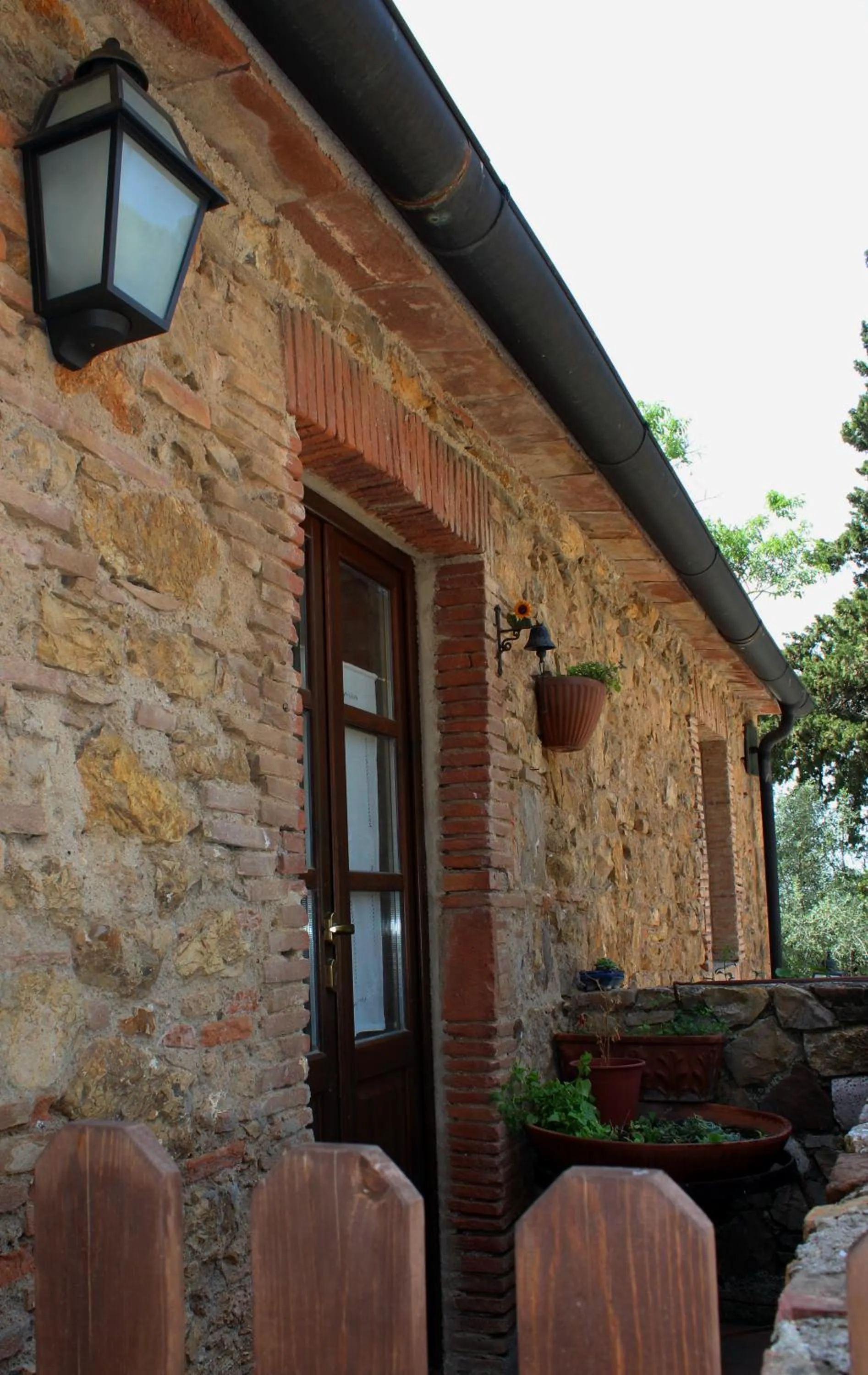 Decorative detail in Antico Borgo Casalappi